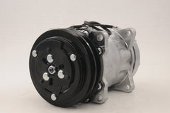 AC Compressor for CASE & NEW HOLLAND (CO.958.001)