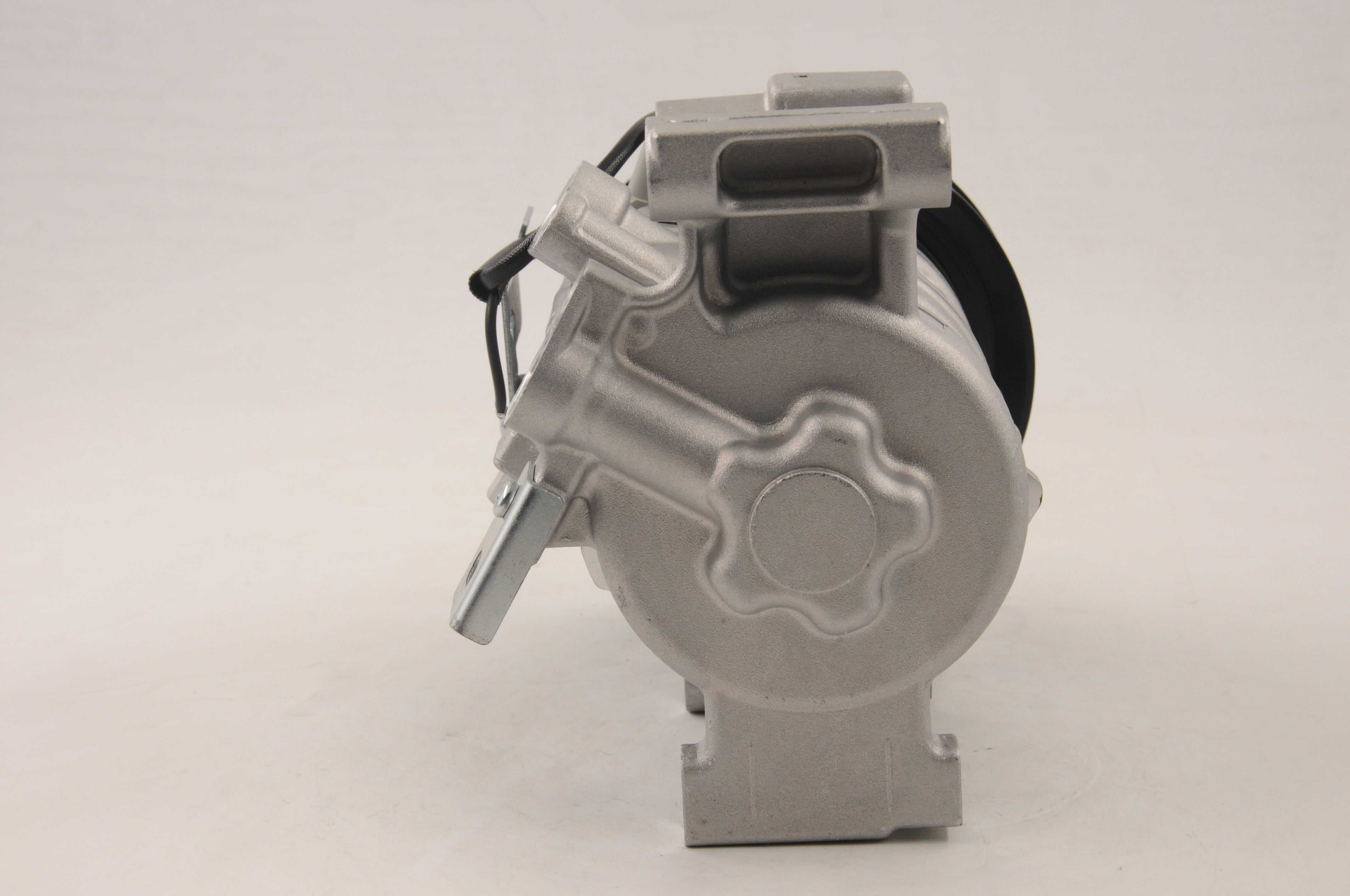 AC Compressor for TOYOTA (CO.04.011)