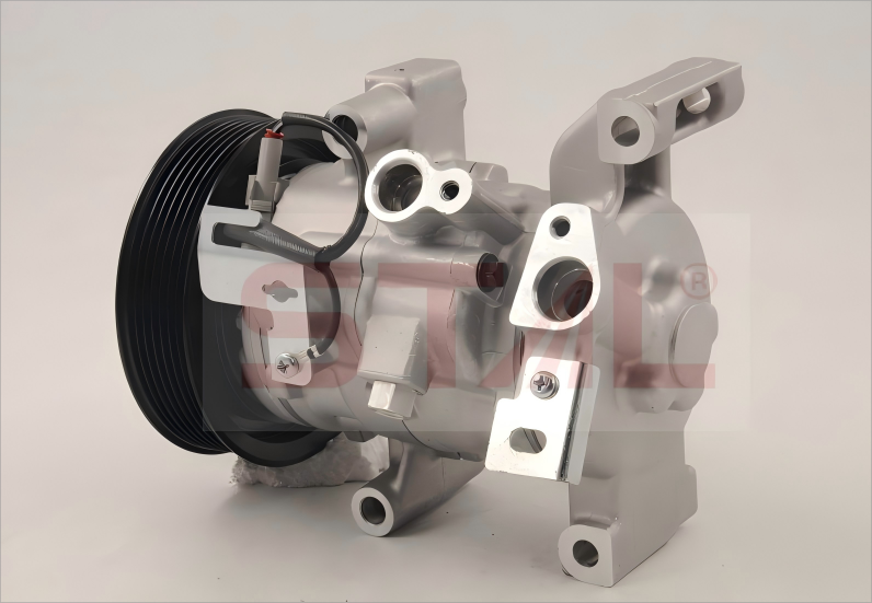 AC COMPRESSOR (TOYOTA HiLux CO.04.011)