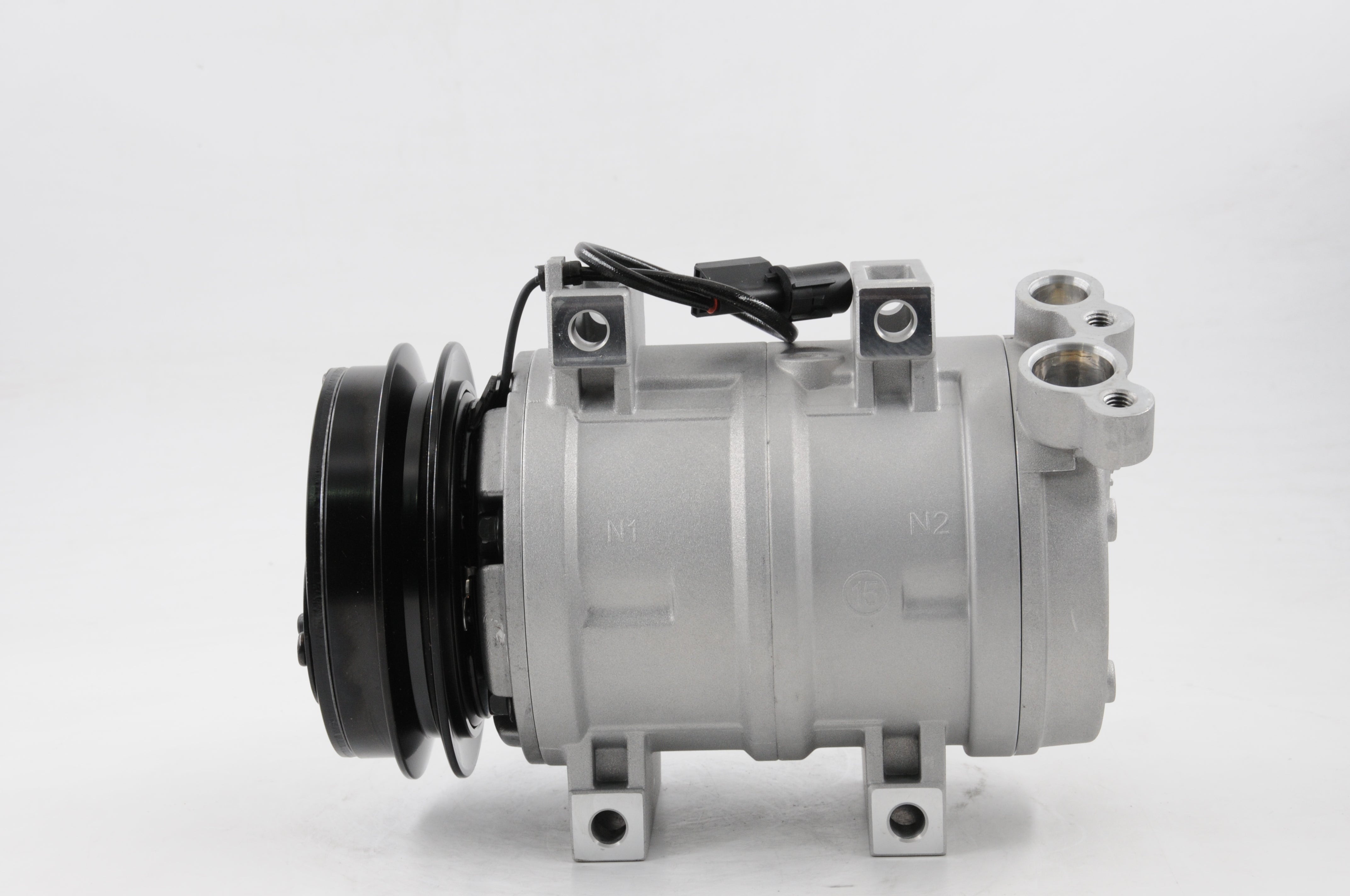 AC Compressor for MITSUBISHI (CO.06.016)