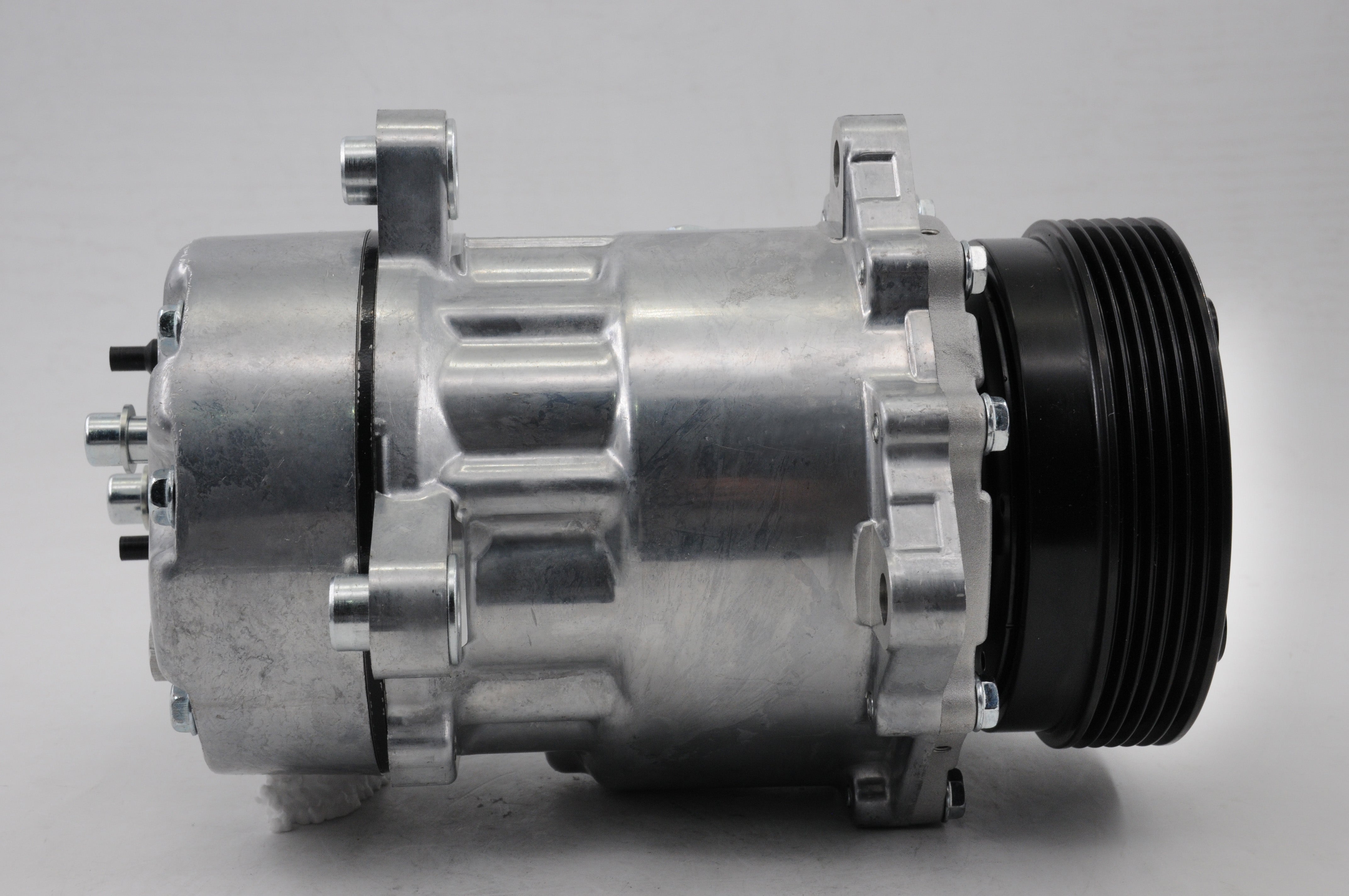 AC Compressor for VW & AUDI (CO.11.007)