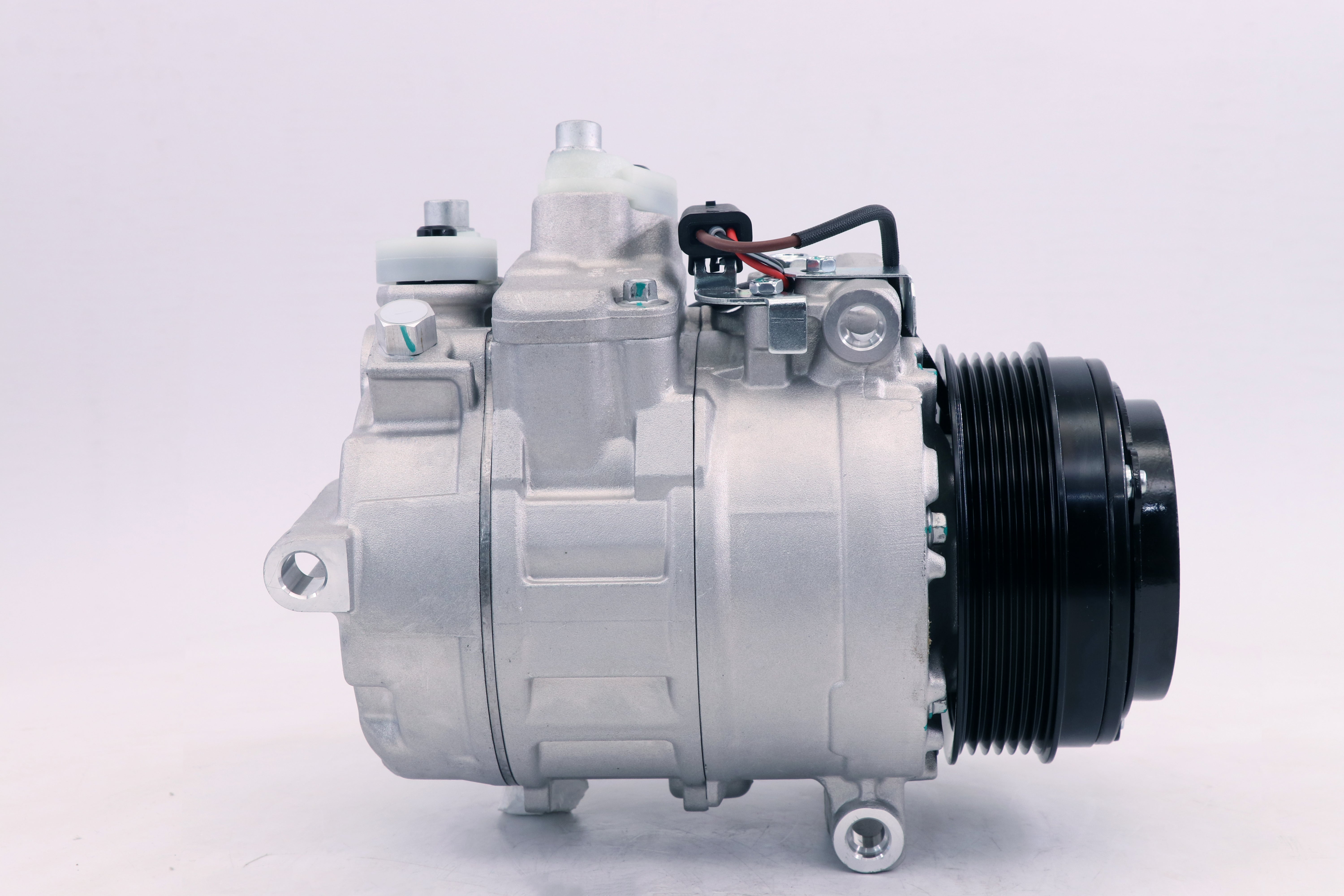 AC Compressor for MERCEDES BENZ (CO.15.020)