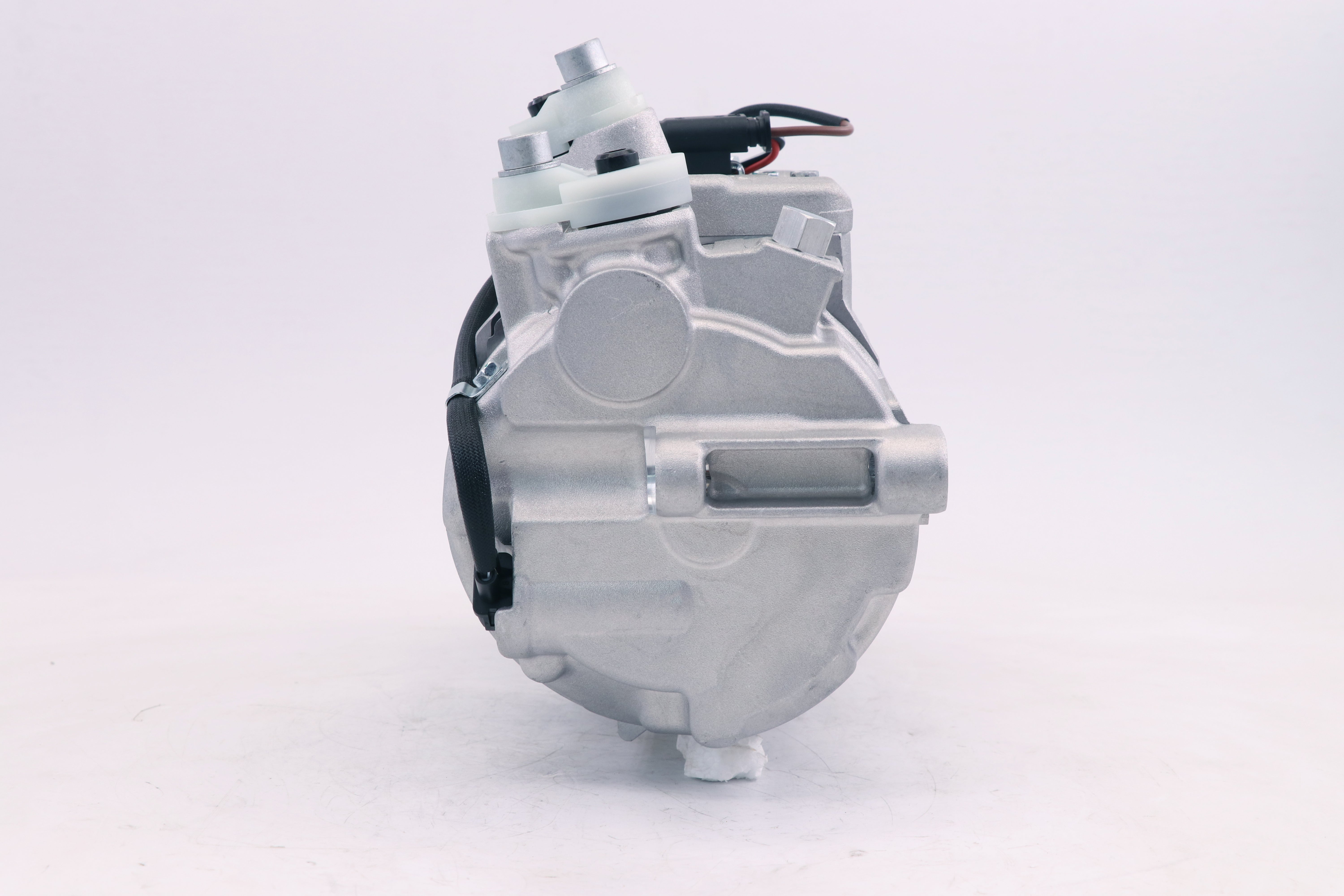 AC Compressor for MERCEDES BENZ (CO.15.020)