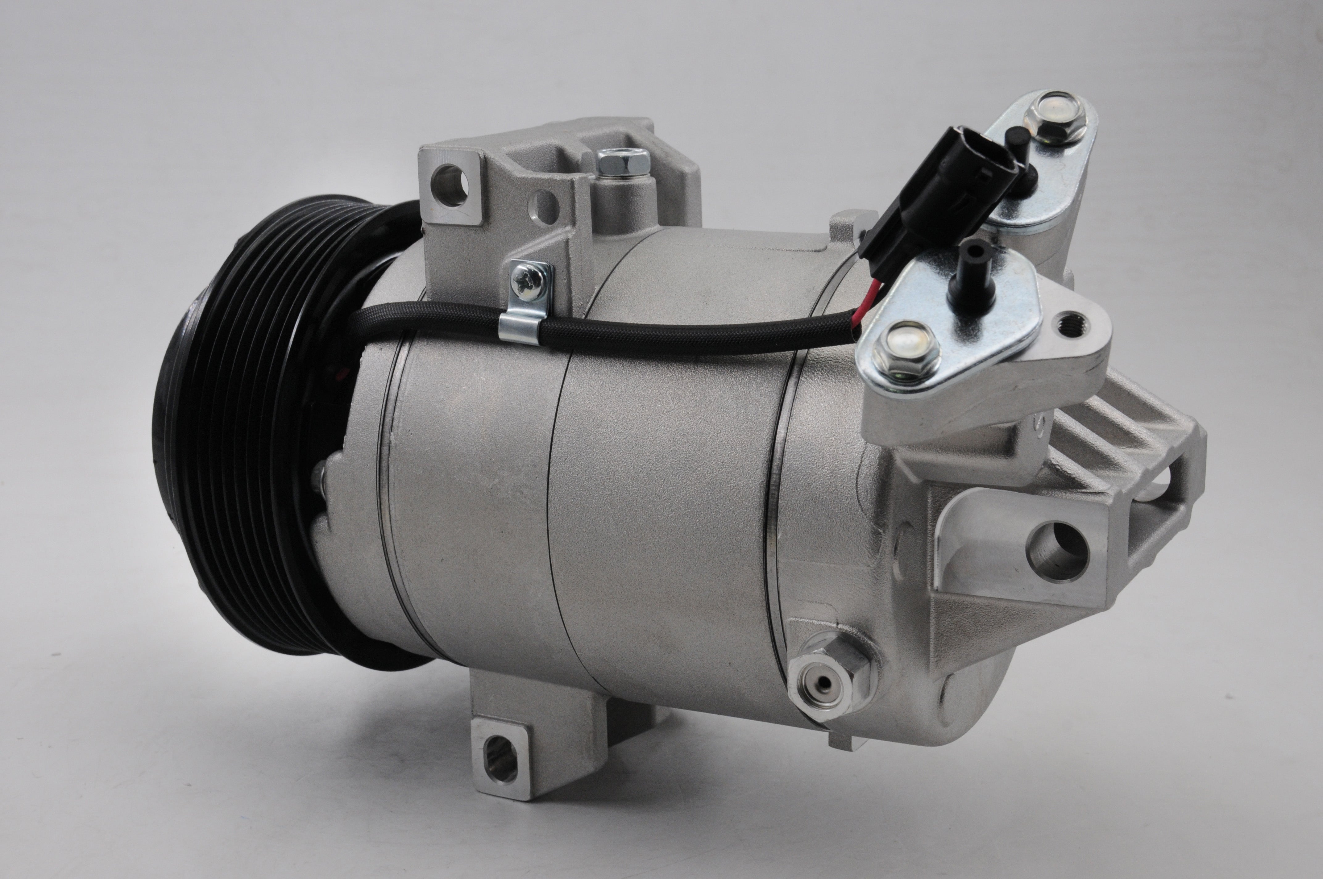 AC Compressor for RENAULT (CO.19.004)