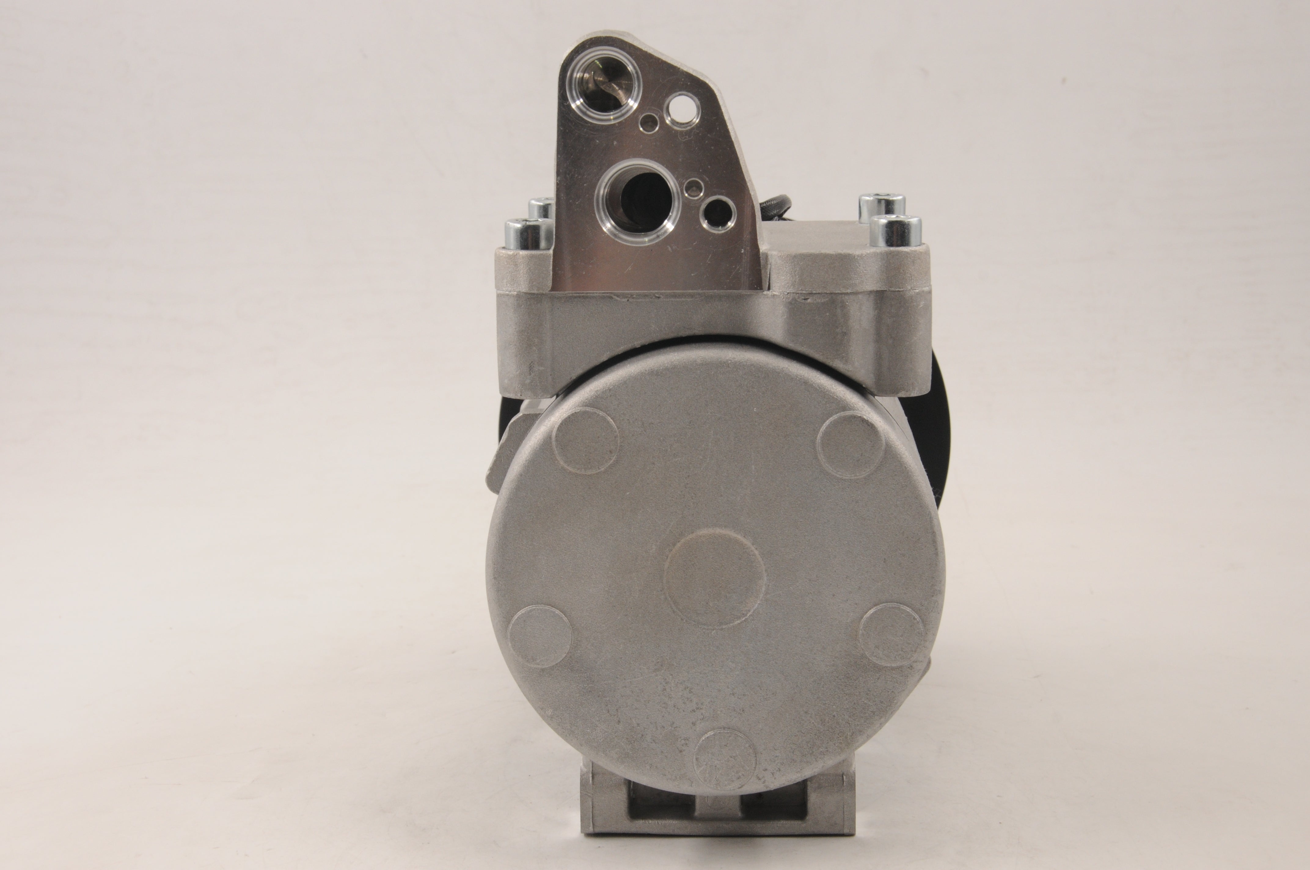AC Compressor for FORD & MAZDA (CO.23.018)