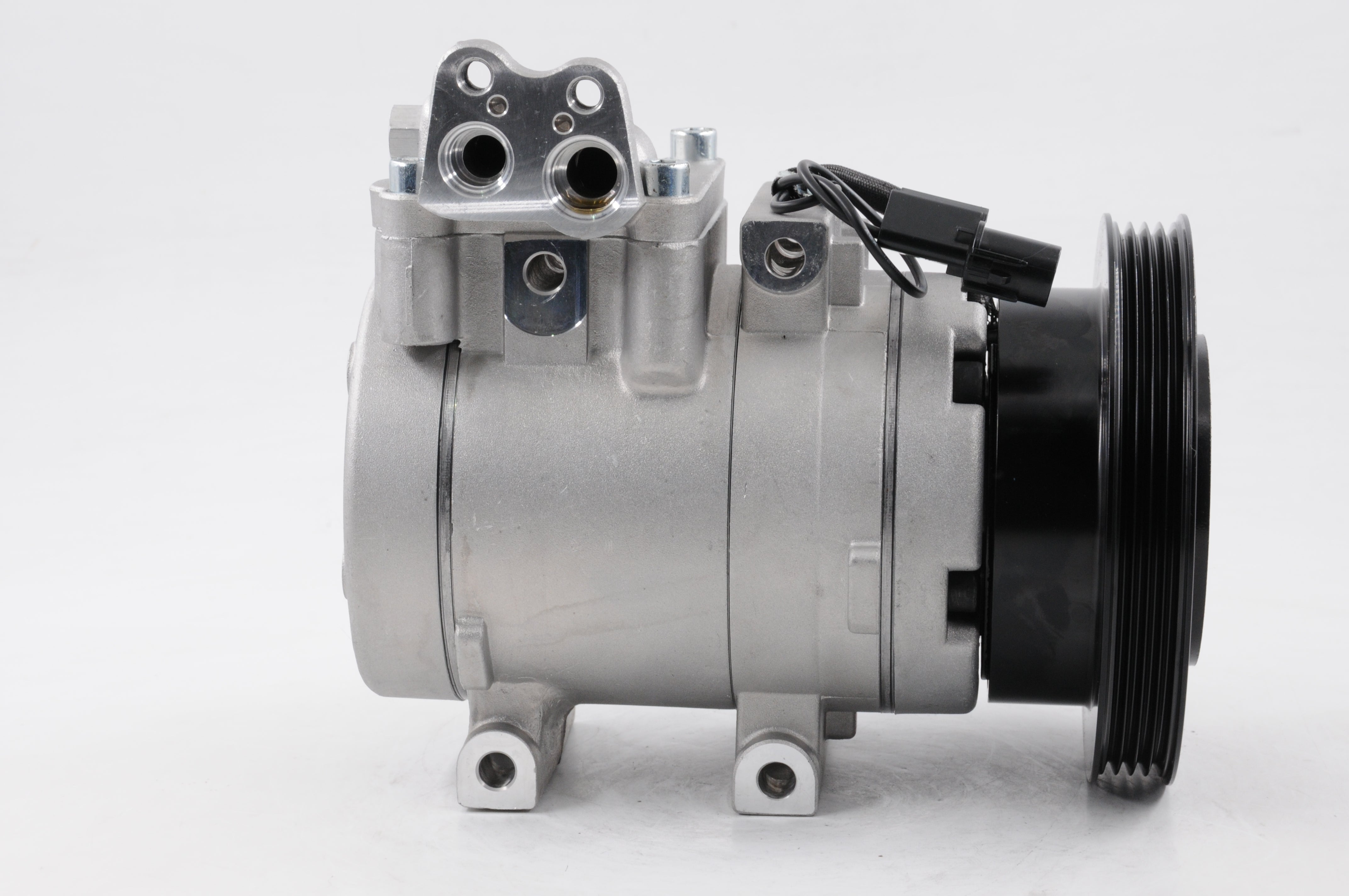 AC Compressor for HYUNDAI (CO.42.021)