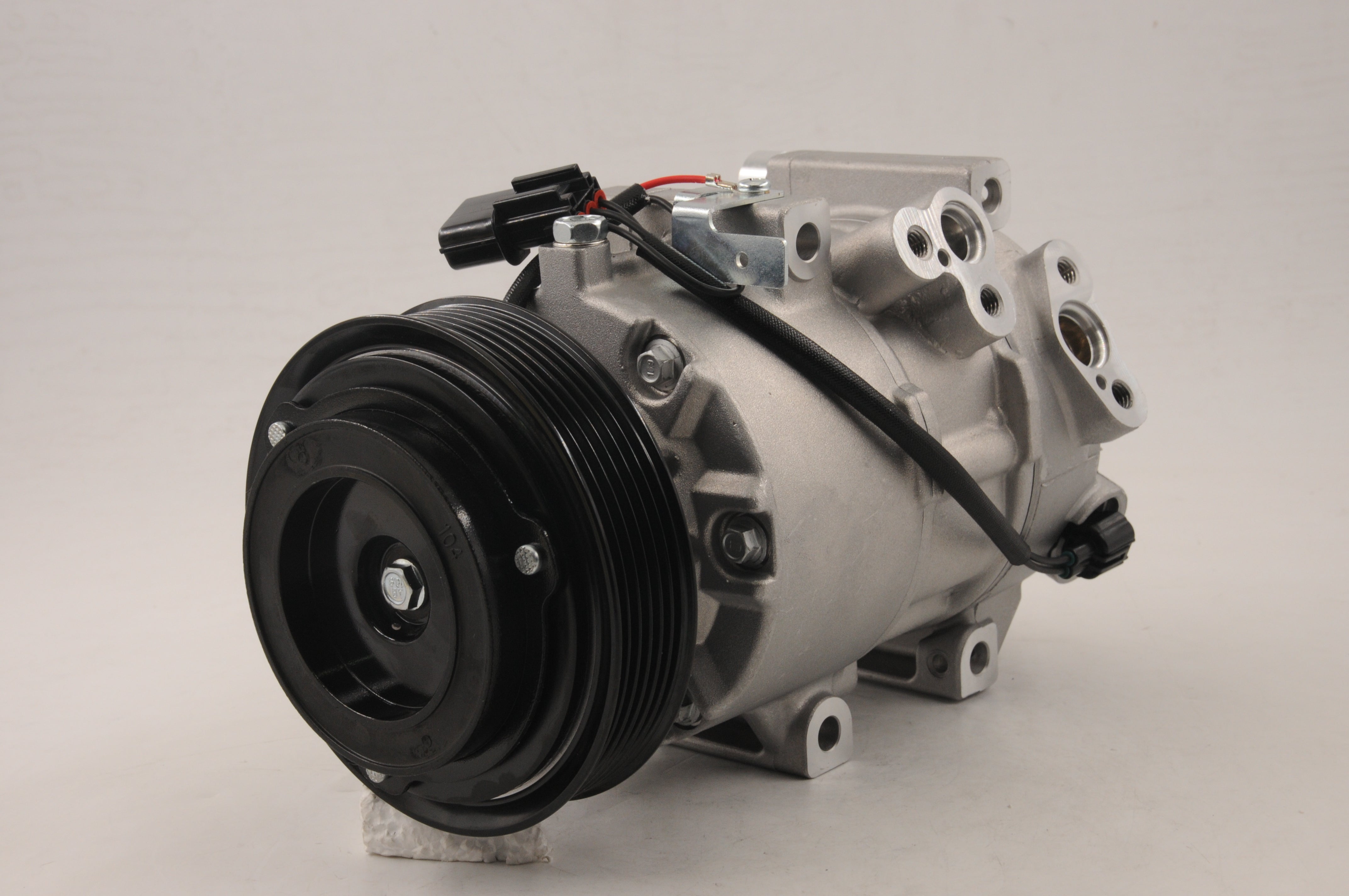 AC Compressor for HYUNDAI & KIA (CO.42.011)