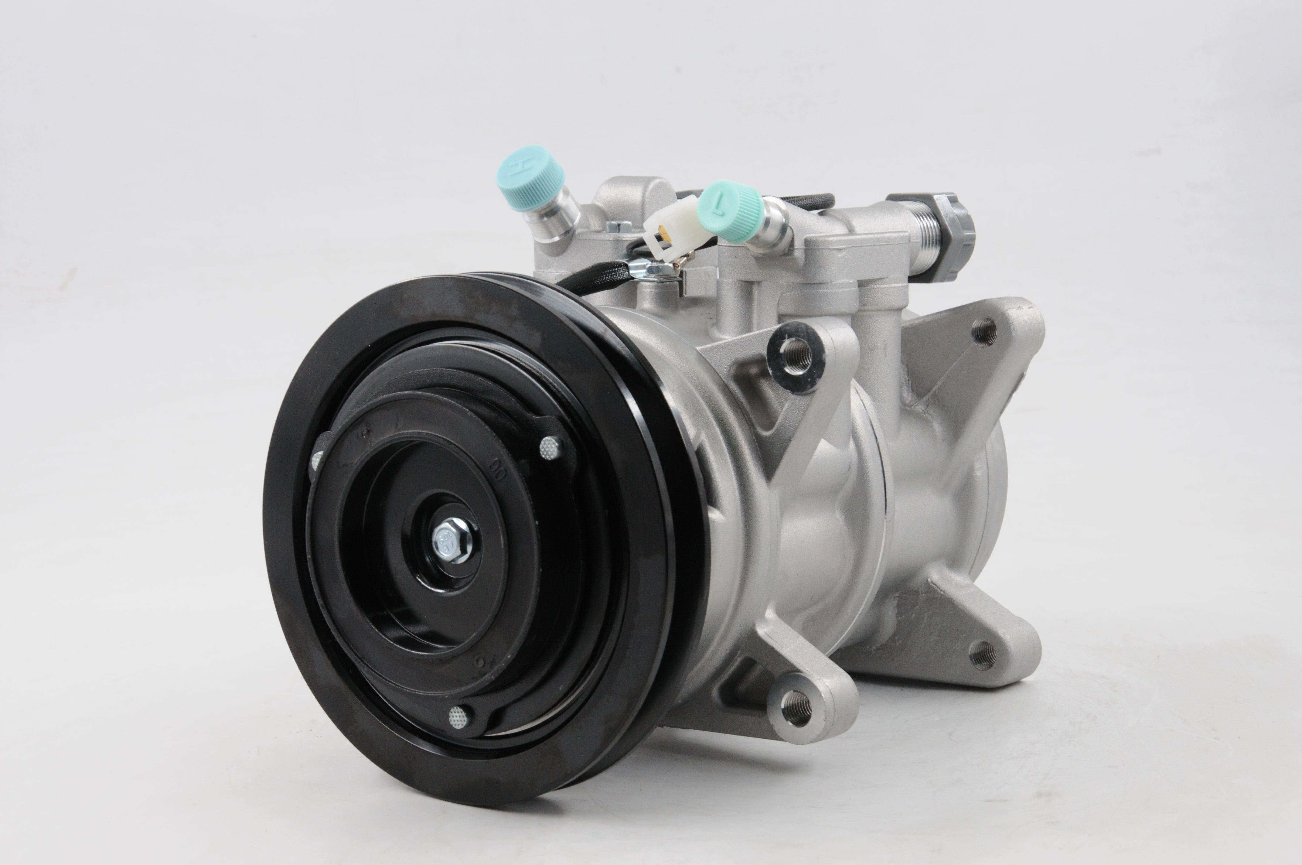 AC Compressor for TOYOTA (CO.04.051)