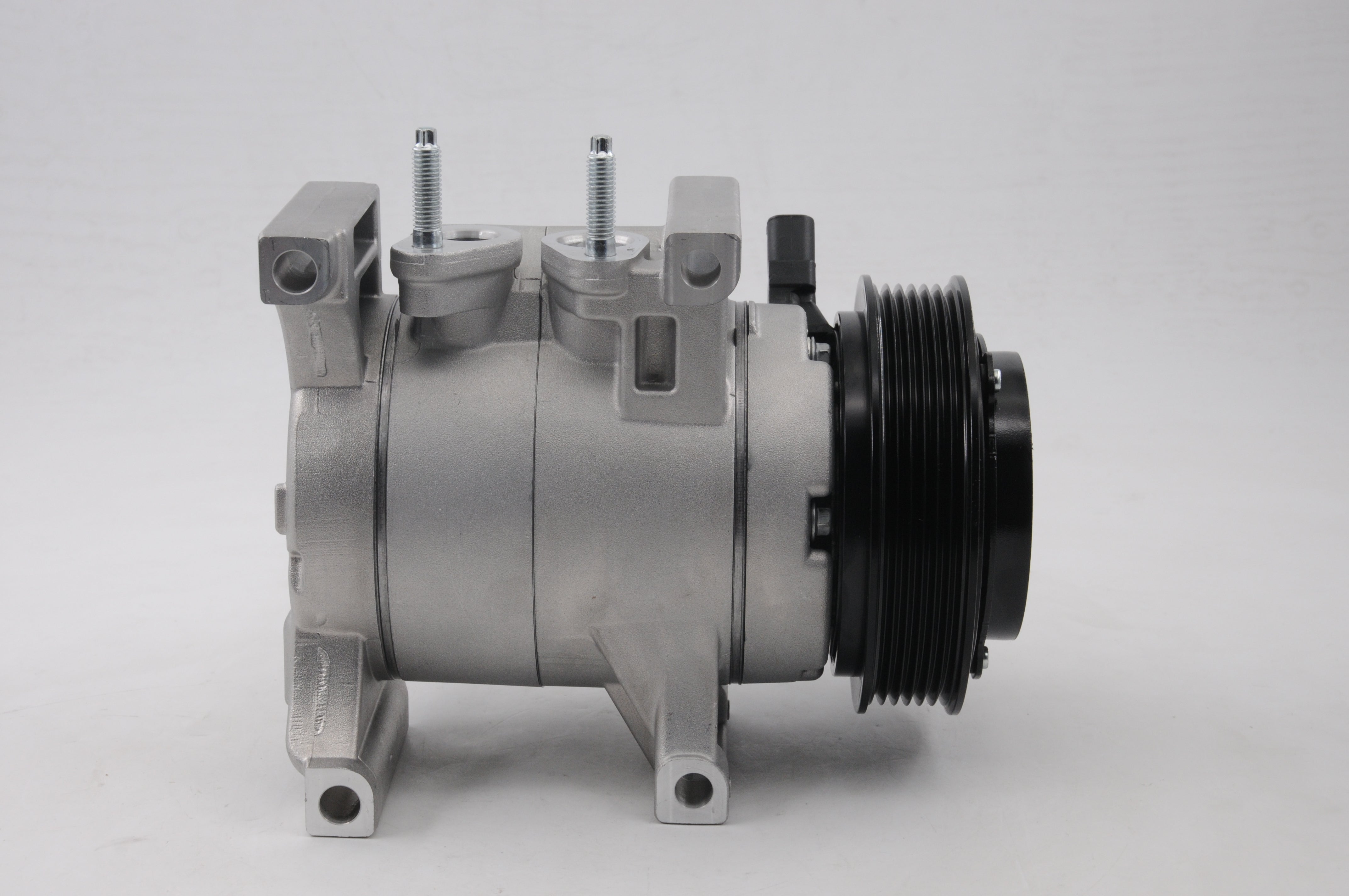 AC Compressor for JEEP (CO.22.006)