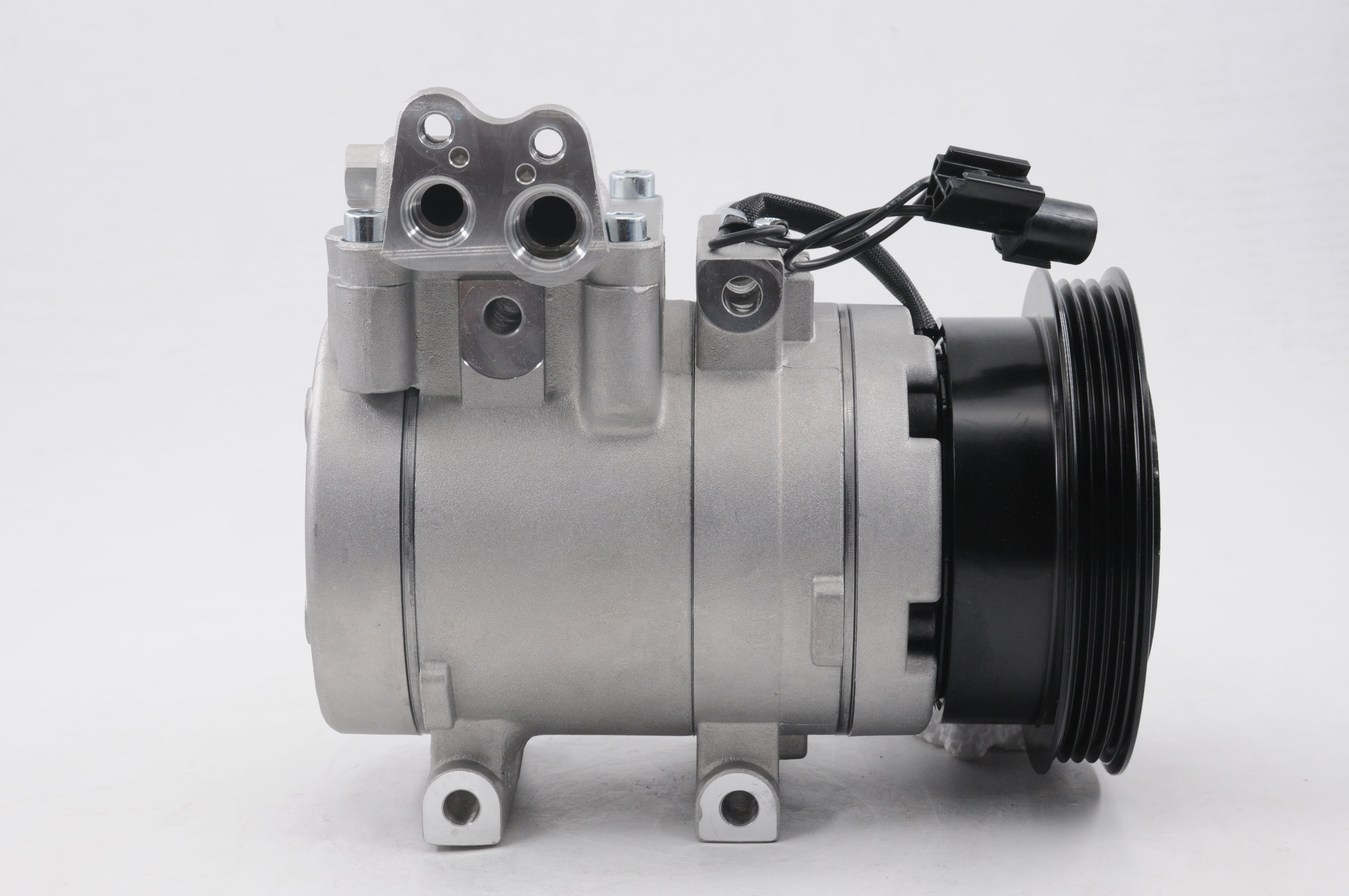 AC Compressor for HYUNDAI (CO.42.025)
