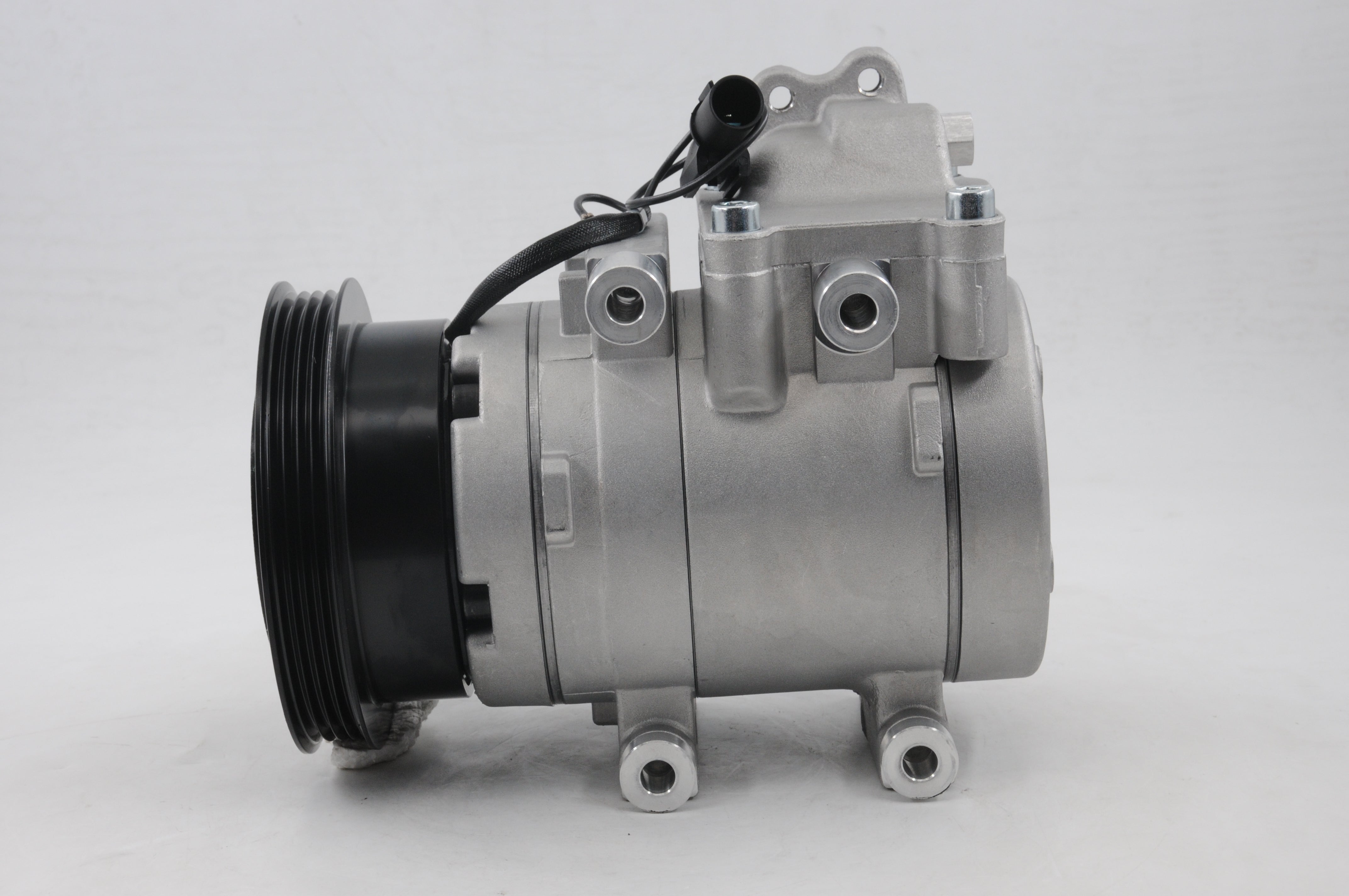 AC Compressor for HYUNDAI & KIA (CO.42.022)