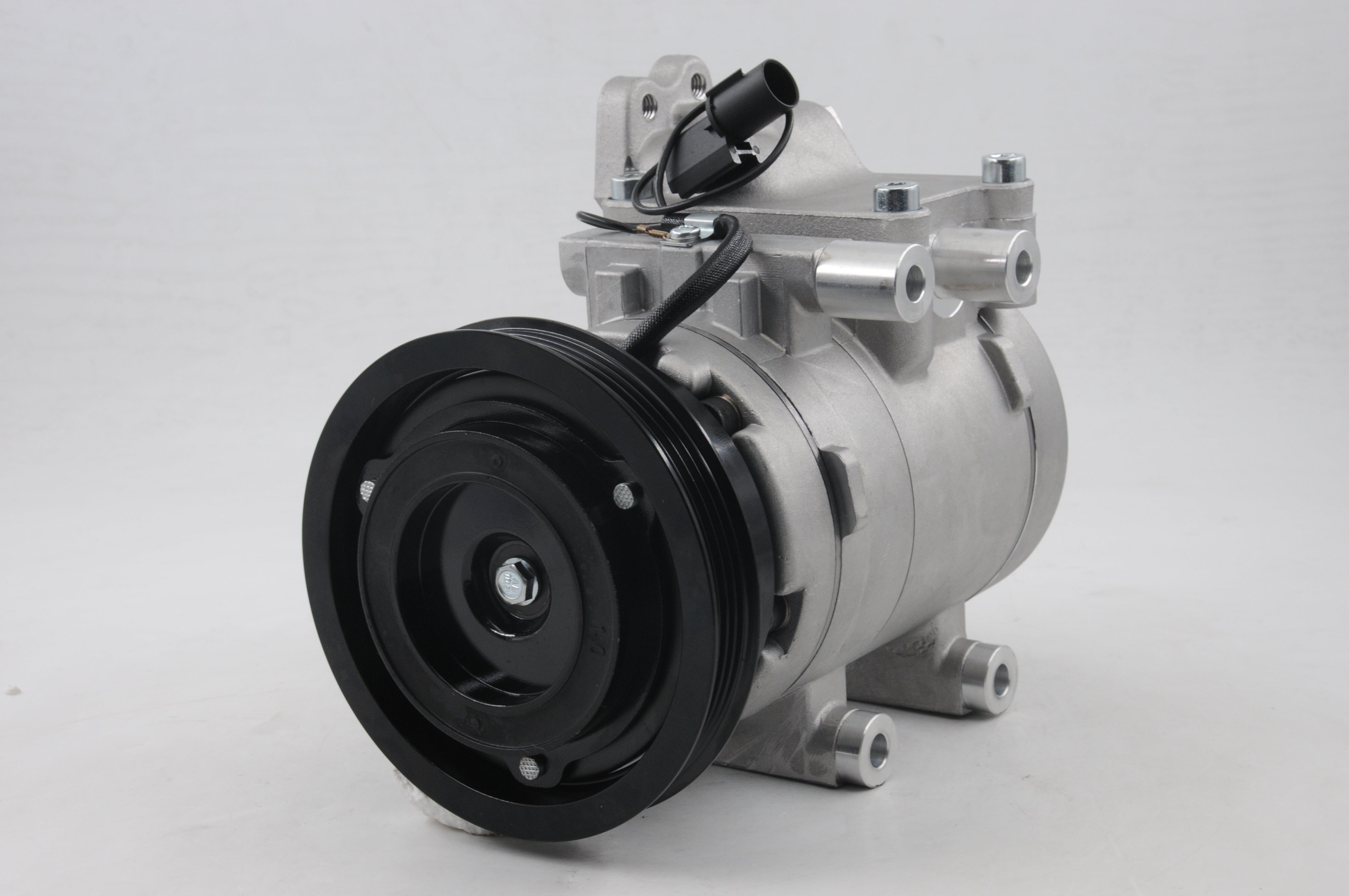 AC Compressor for HYUNDAI & KIA (CO.42.022)