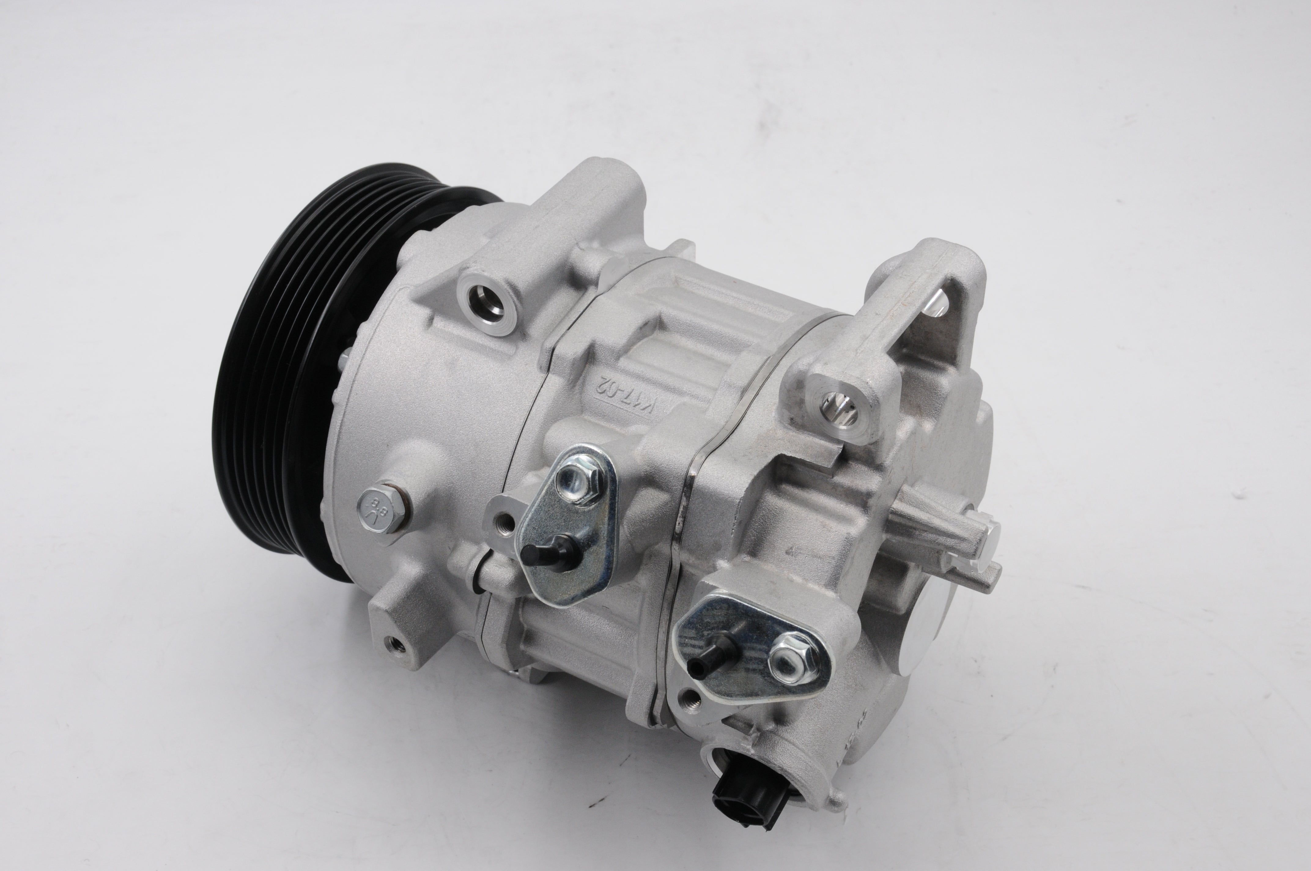 AC Compressor for TOYOTA (CO.04.101)