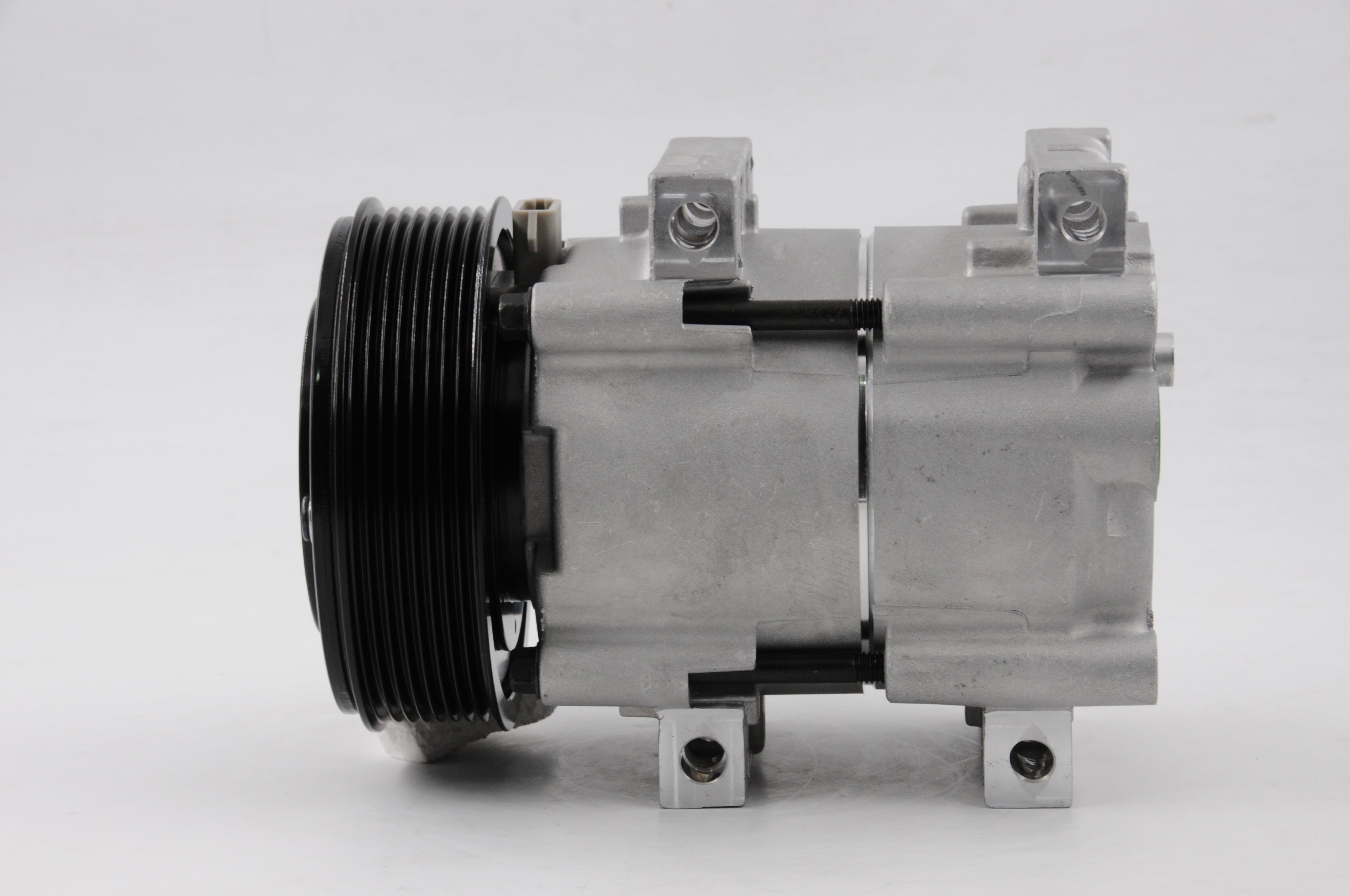 AC Compressor for FORD (CO.23.020)