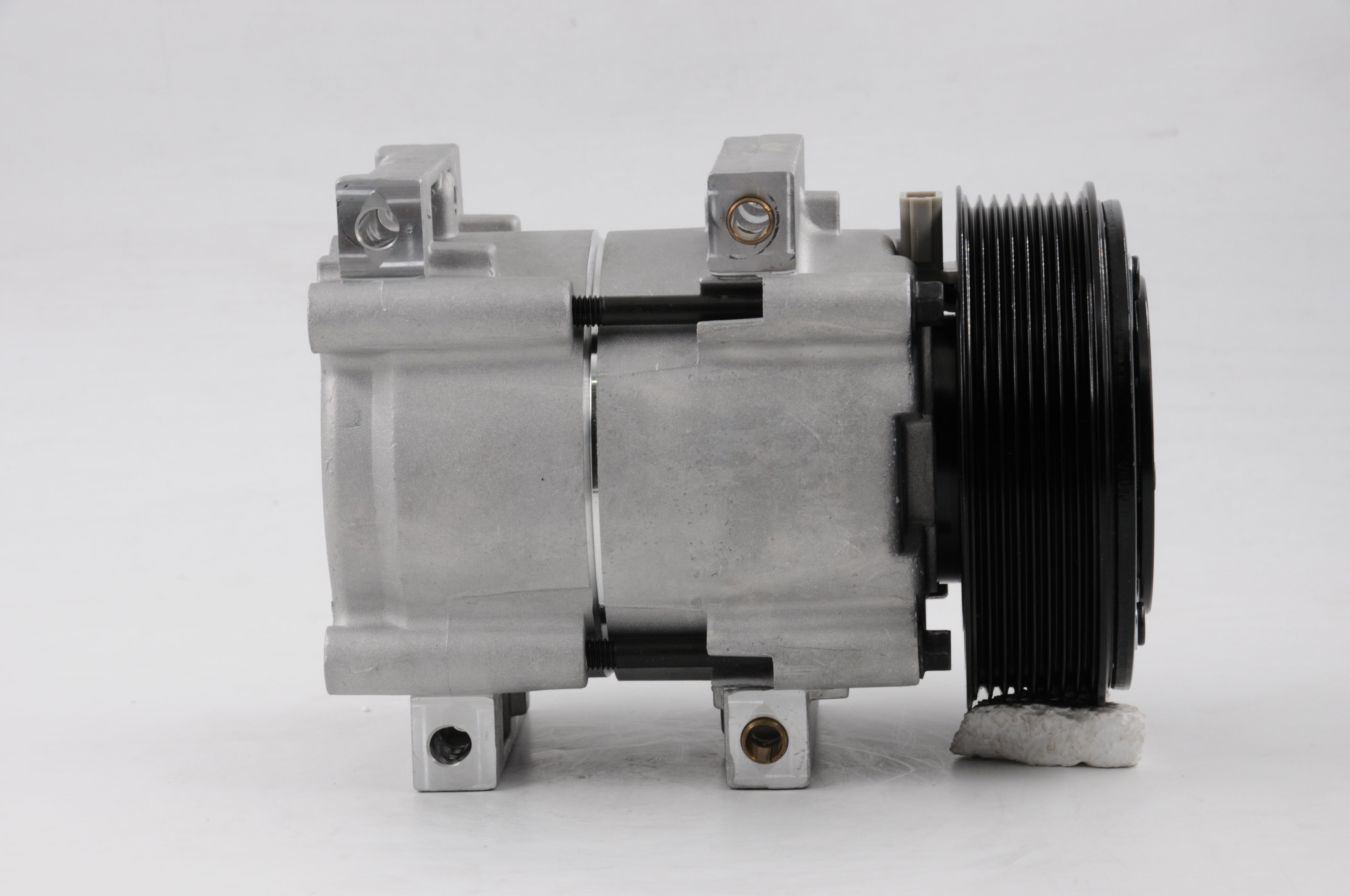 AC Compressor for FORD (CO.23.020)