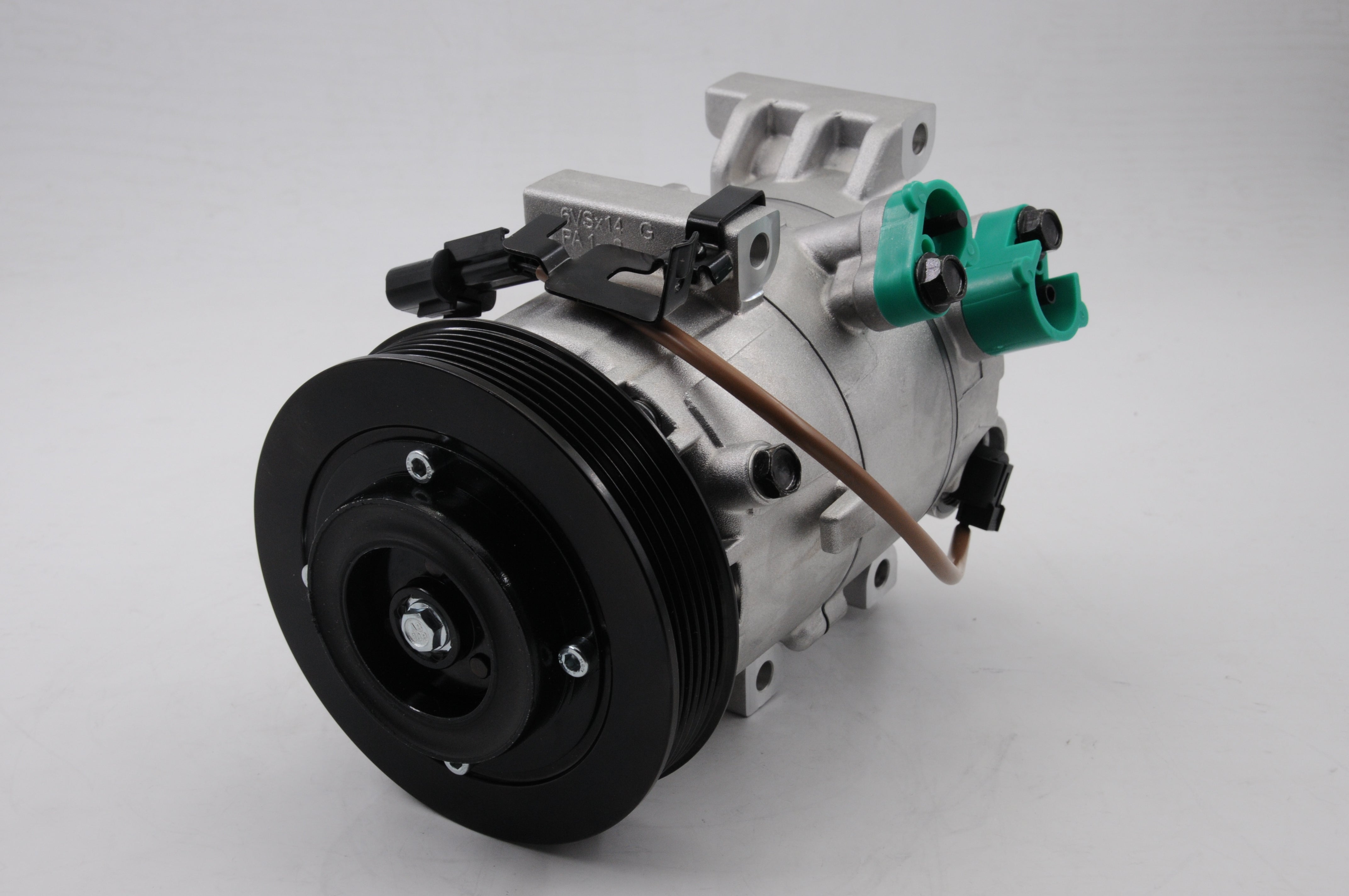 AC Compressor for HYUNDAI (CO.42.030)