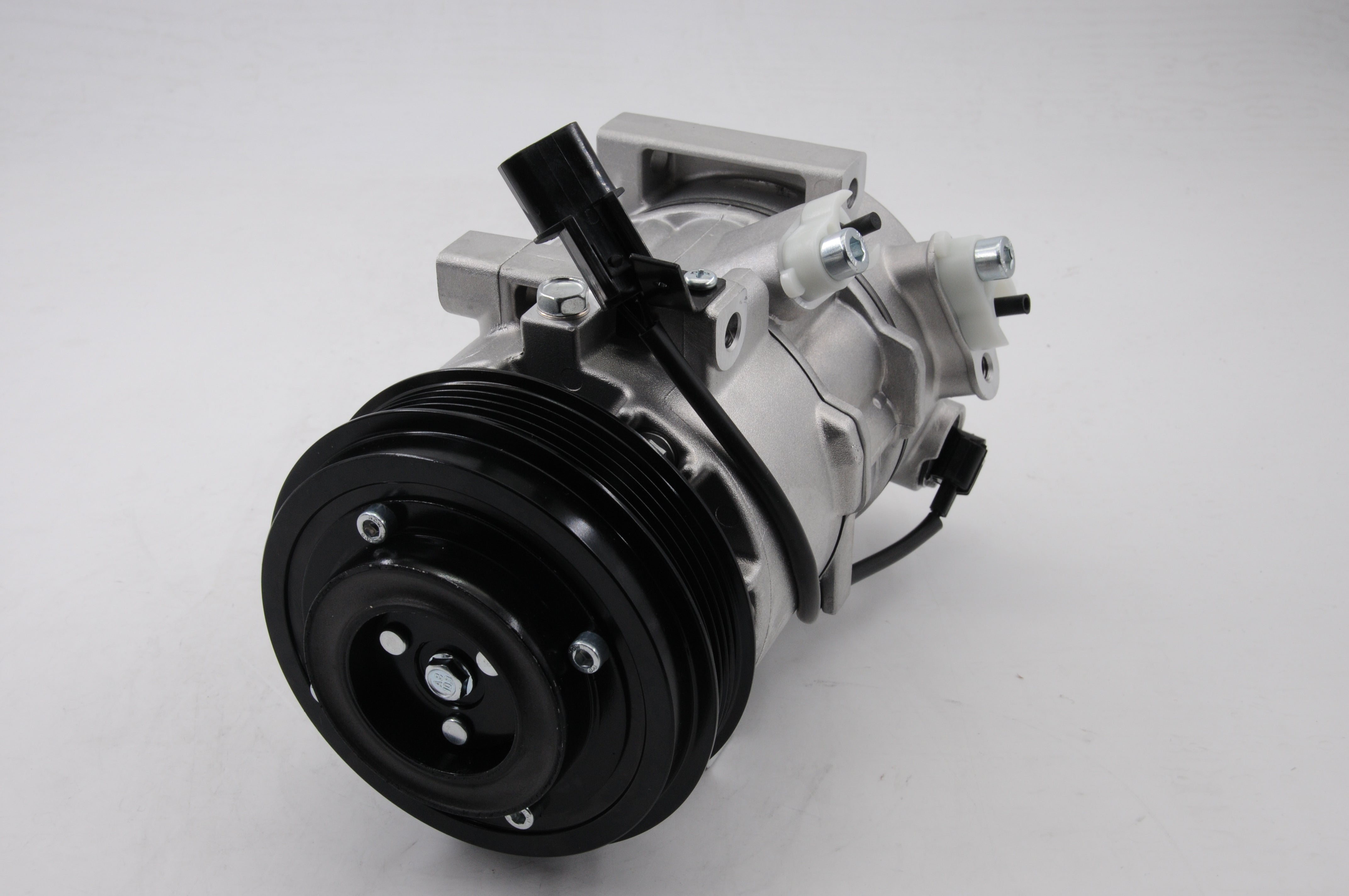 AC Compressor for HYUNDAI (CO.42.012)