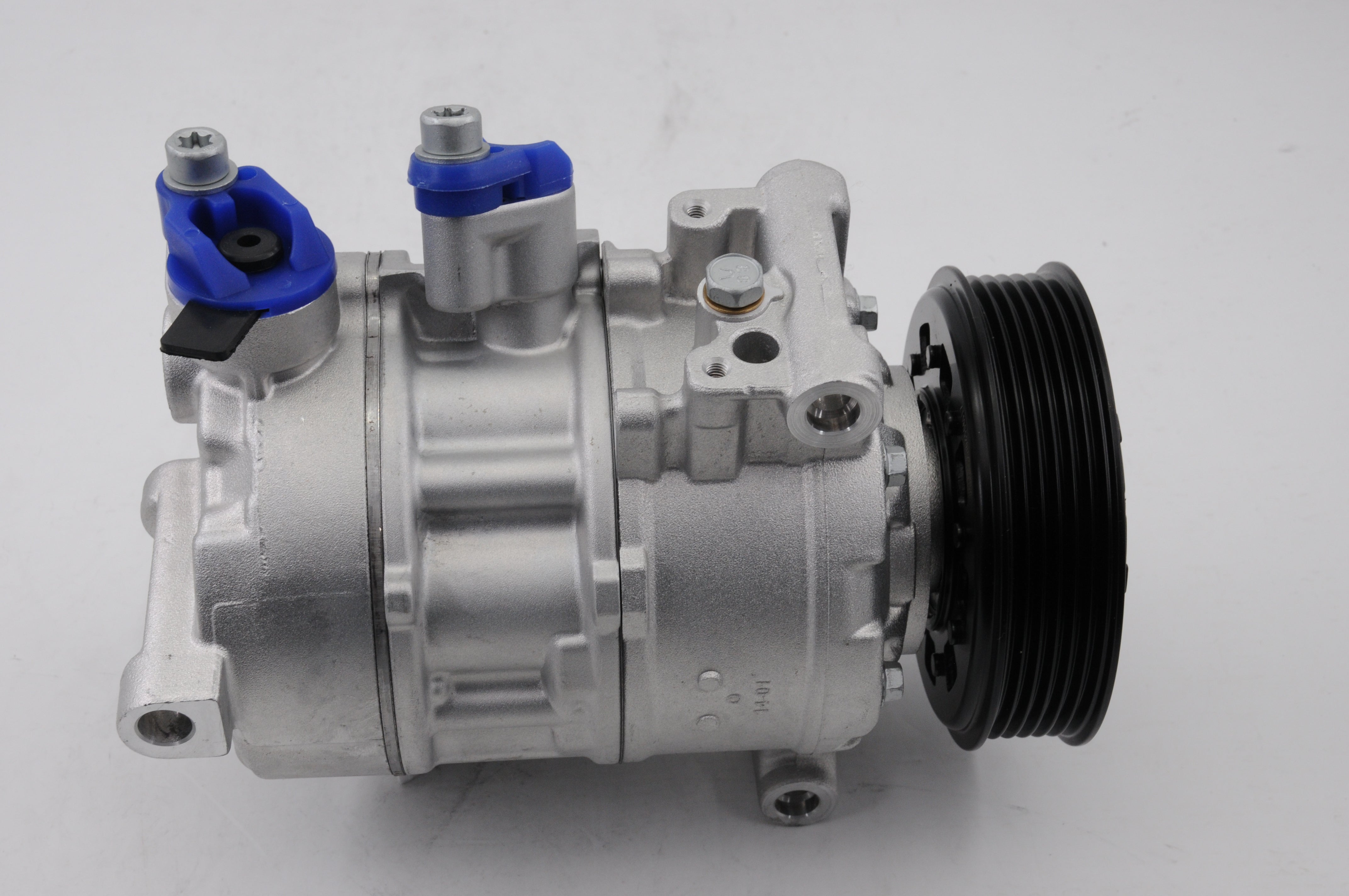 AC Compressor for AUDI (CO.11.008)