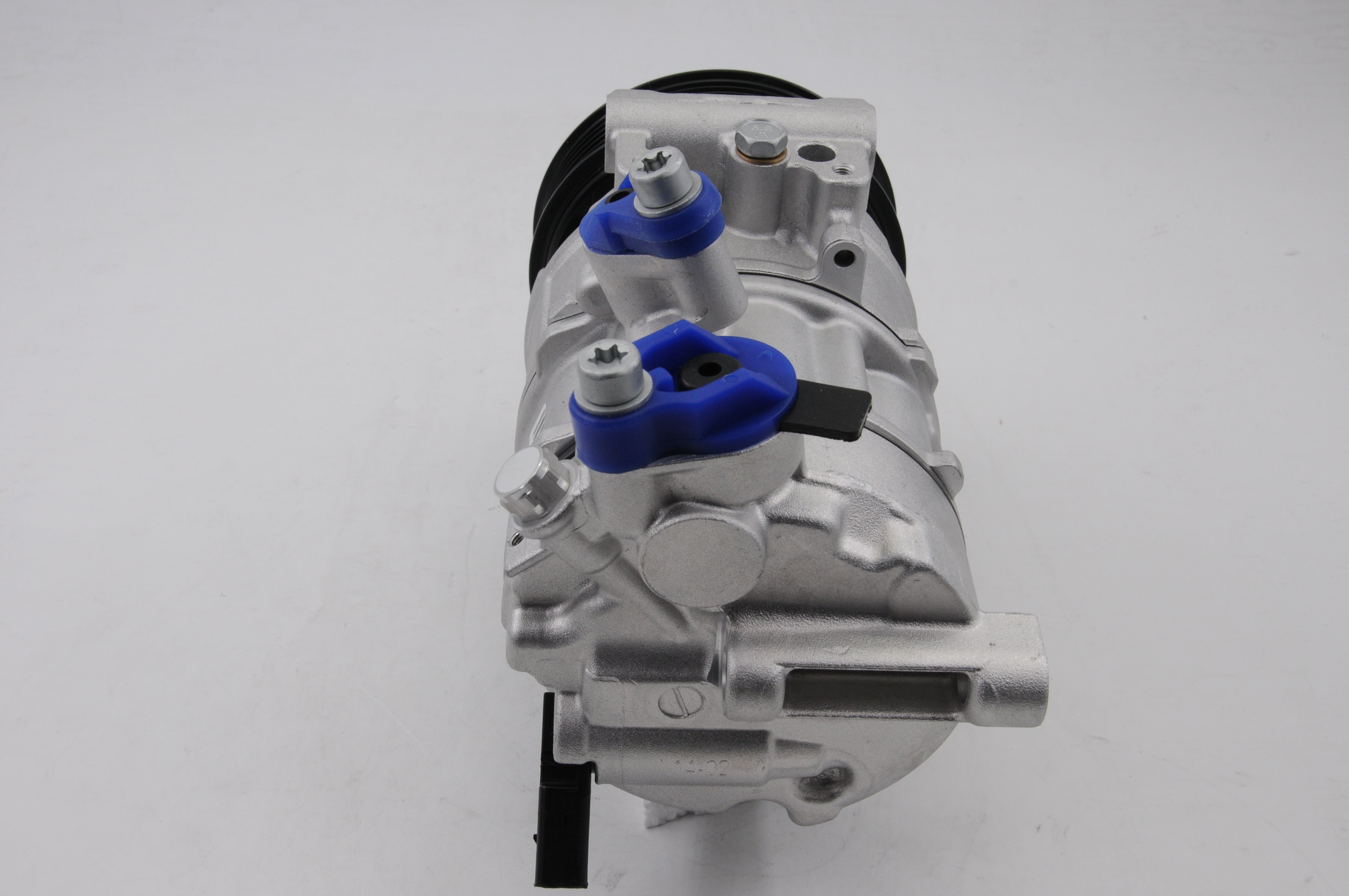 AC Compressor for AUDI (CO.11.008)