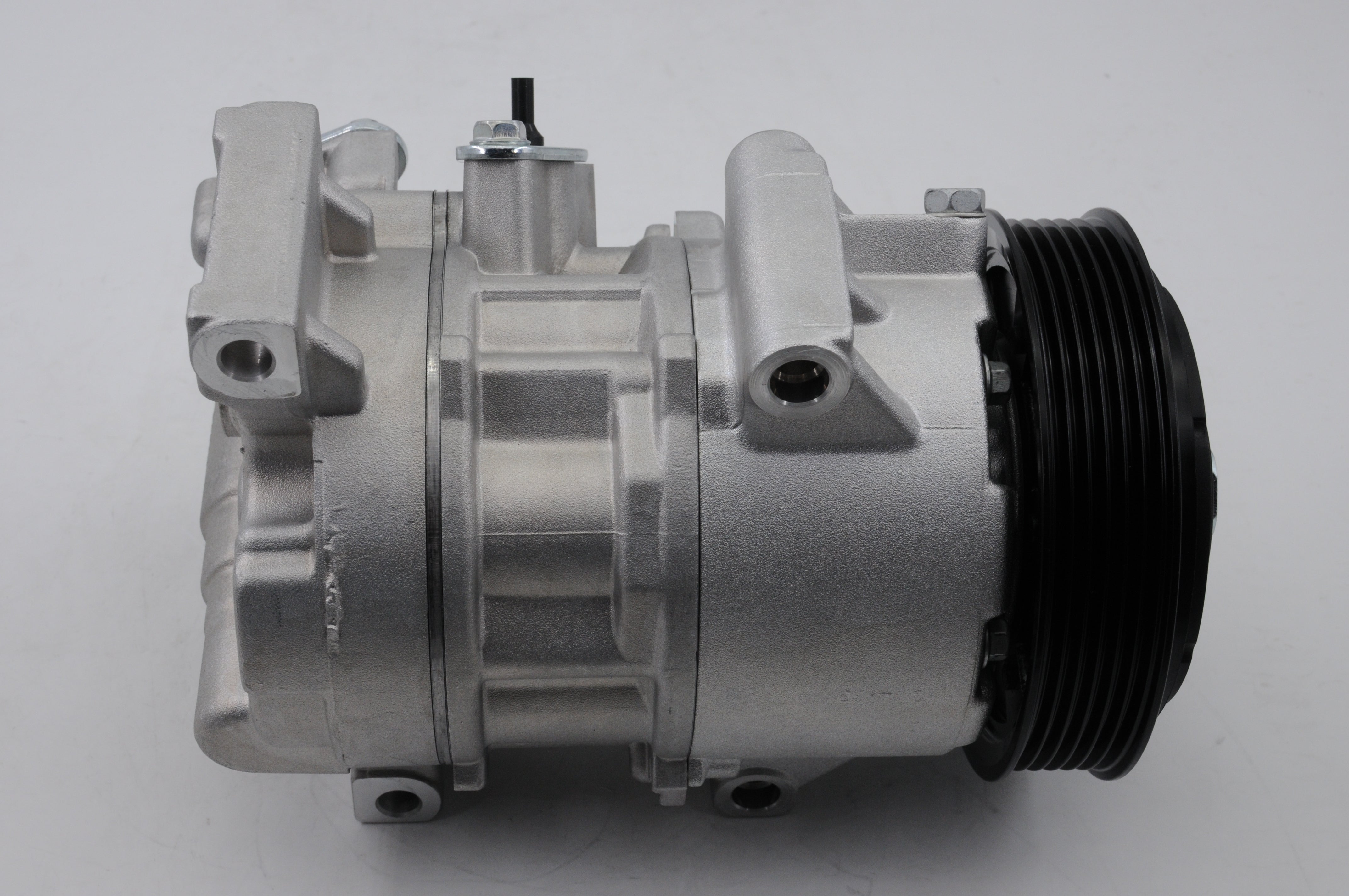 AC Compressor for TOYOTA (CO.04.019)