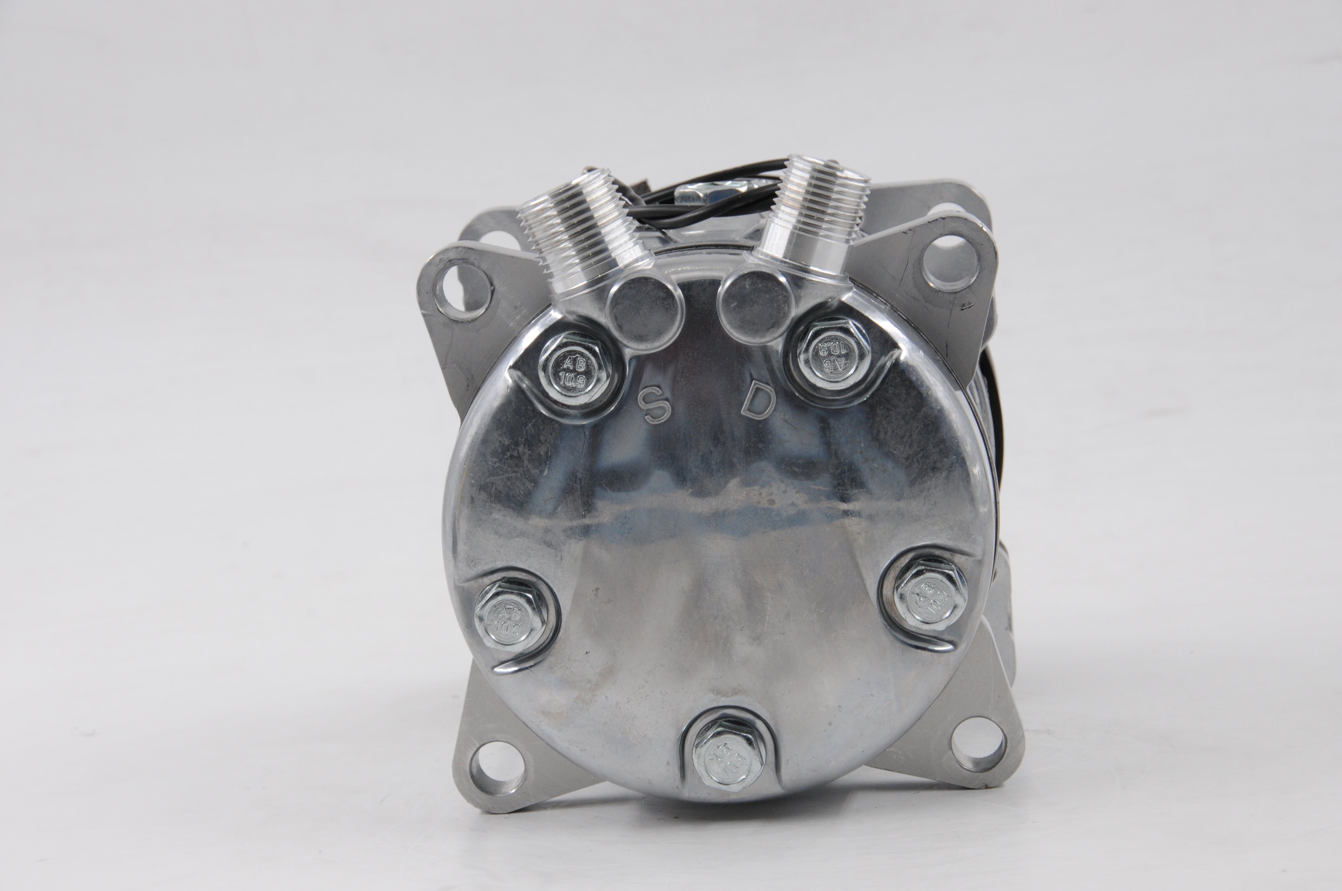 AC Compressor for Land Rover (CO.88.045)