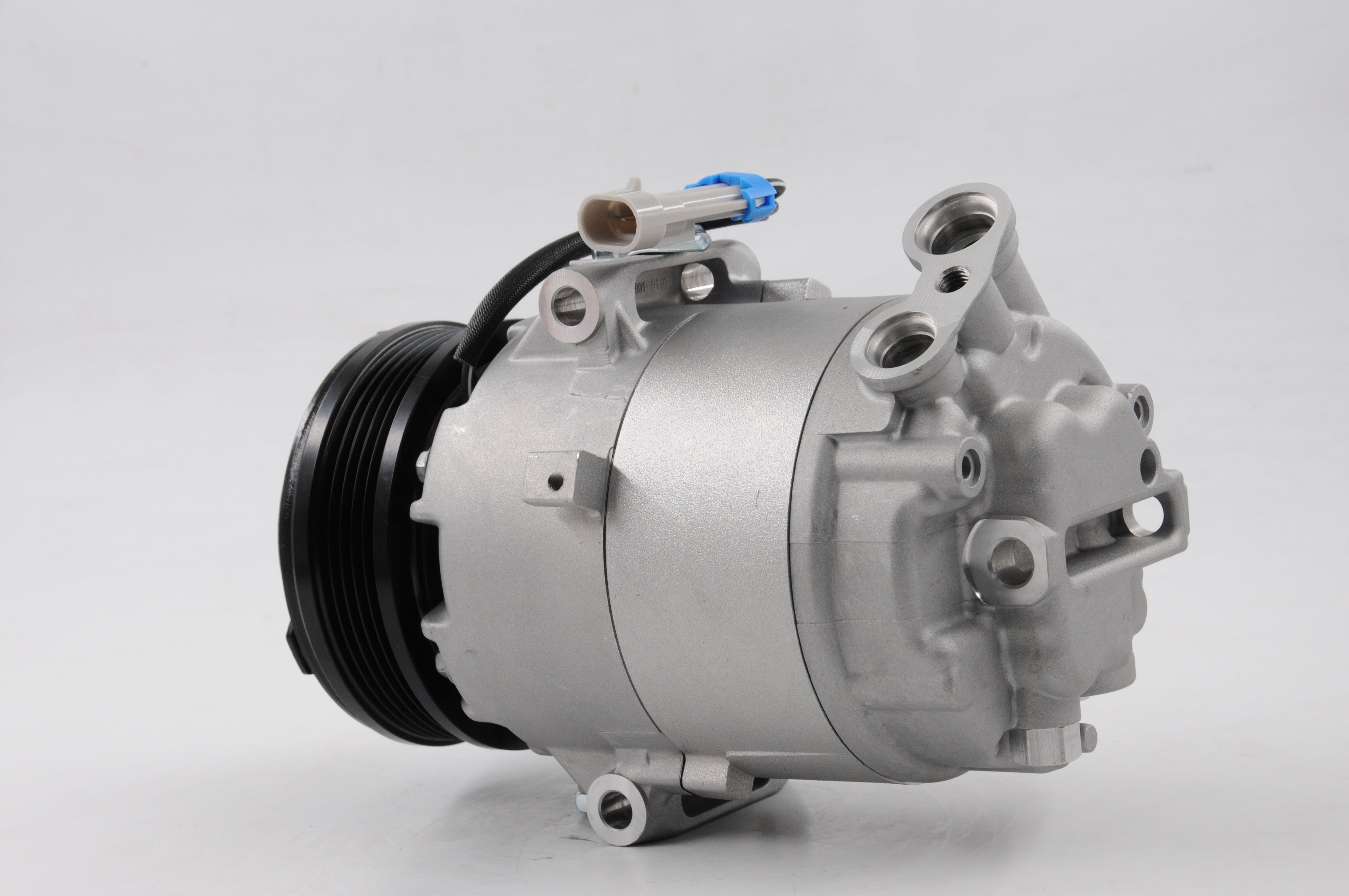 AC Compressor for HOLDEN (CO.81.023)