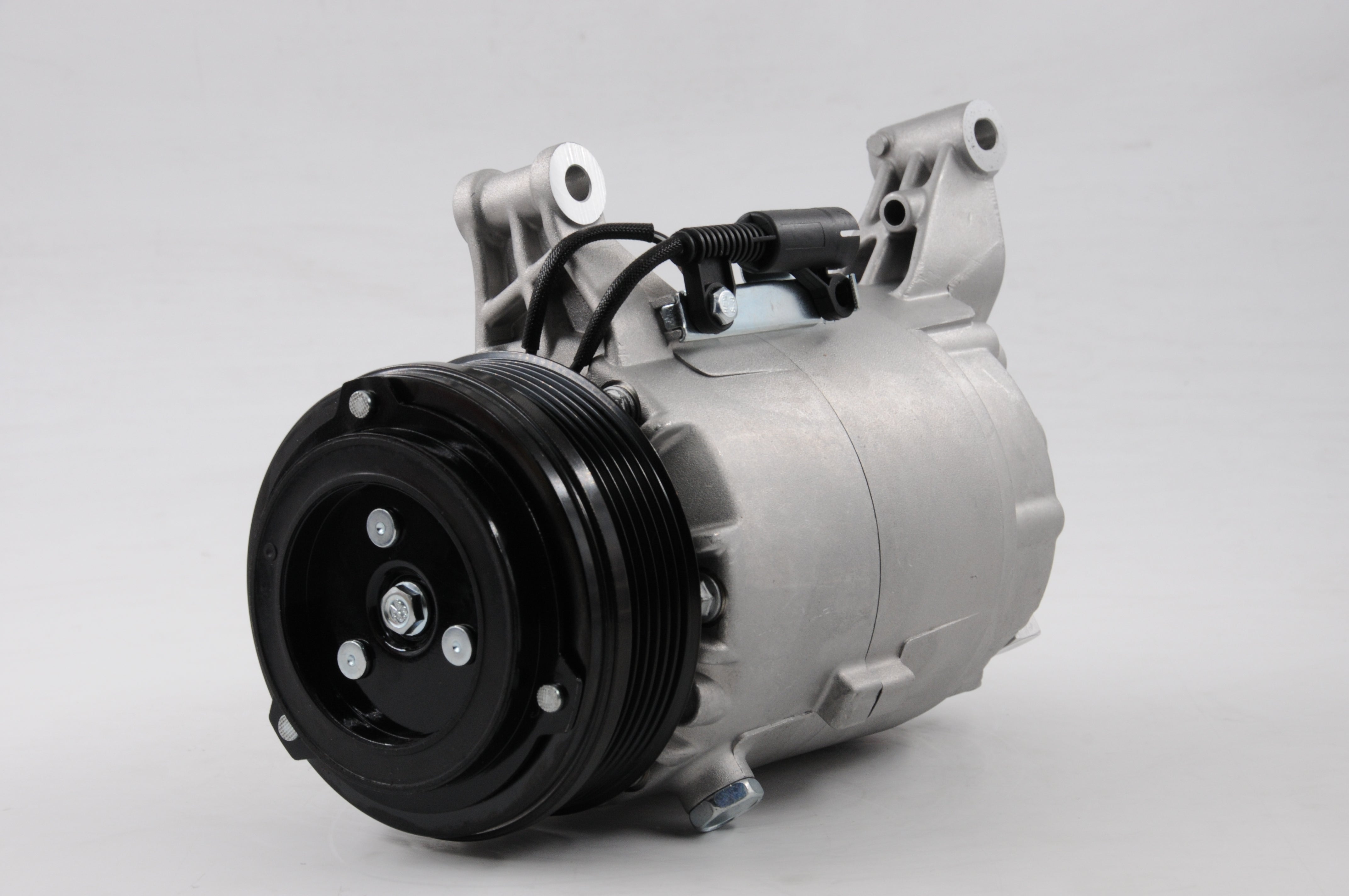 AC Compressor for MINI COPPER (CO.12.008)