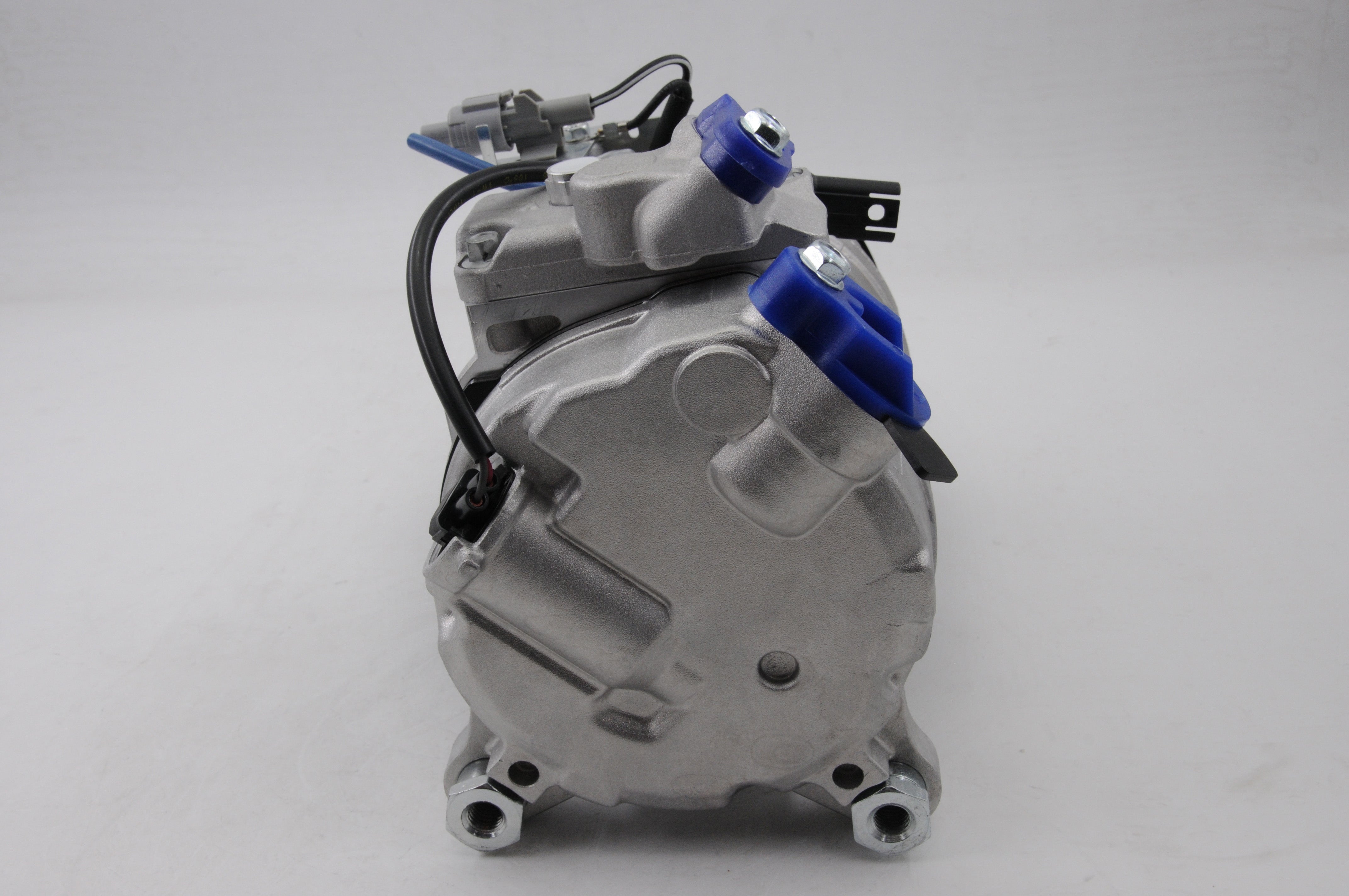 AC Compressor for BMW (CO.12.012)