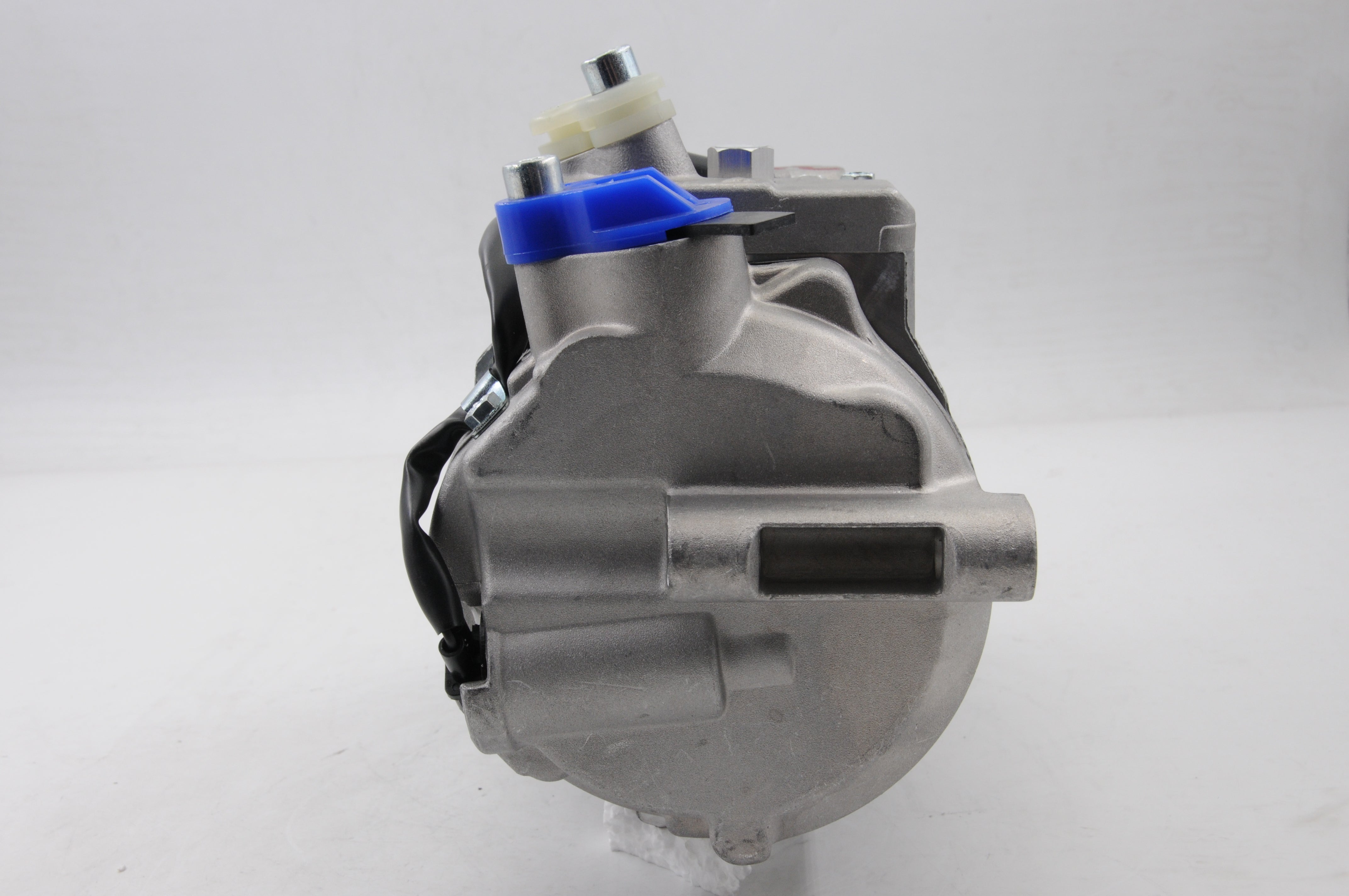 AC Compressor for MERCEDES BENZ (CO.15.009)