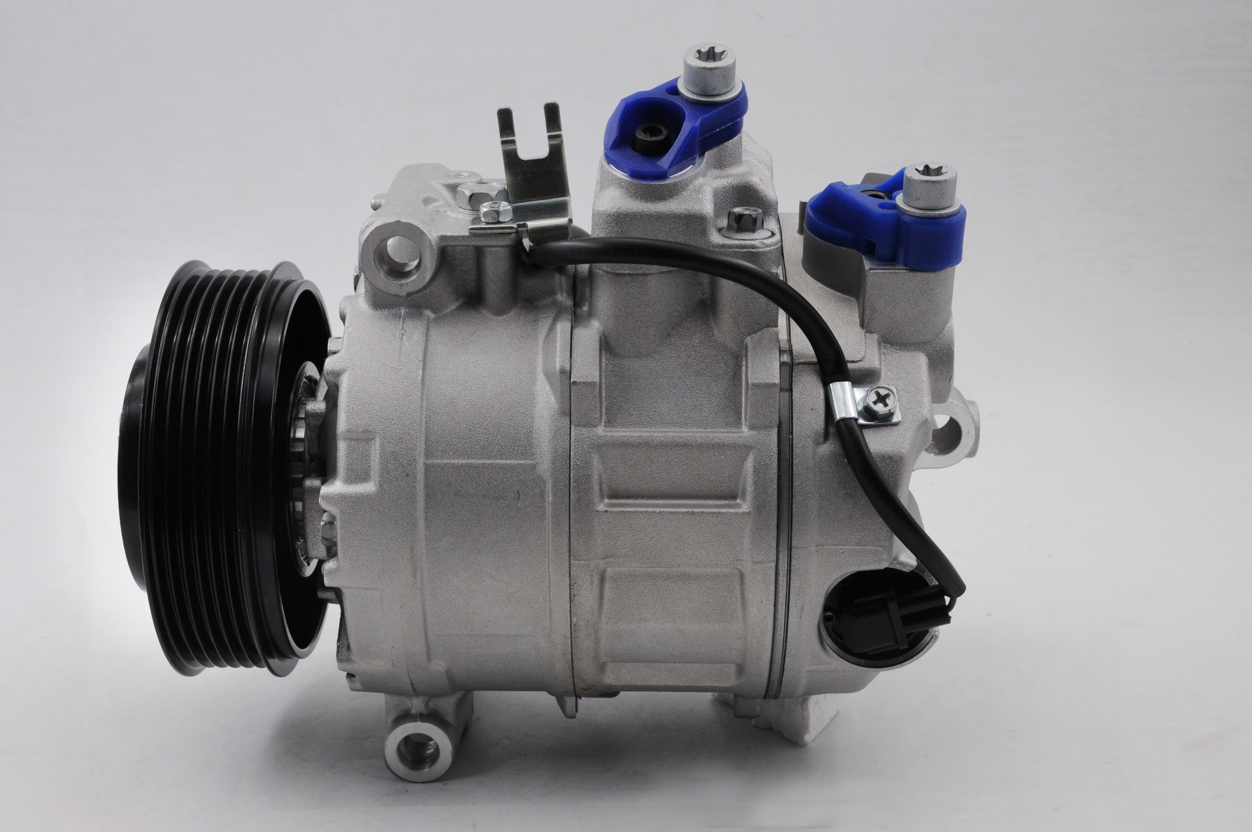 AC Compressor for AUDI & VW (CO.11.015)