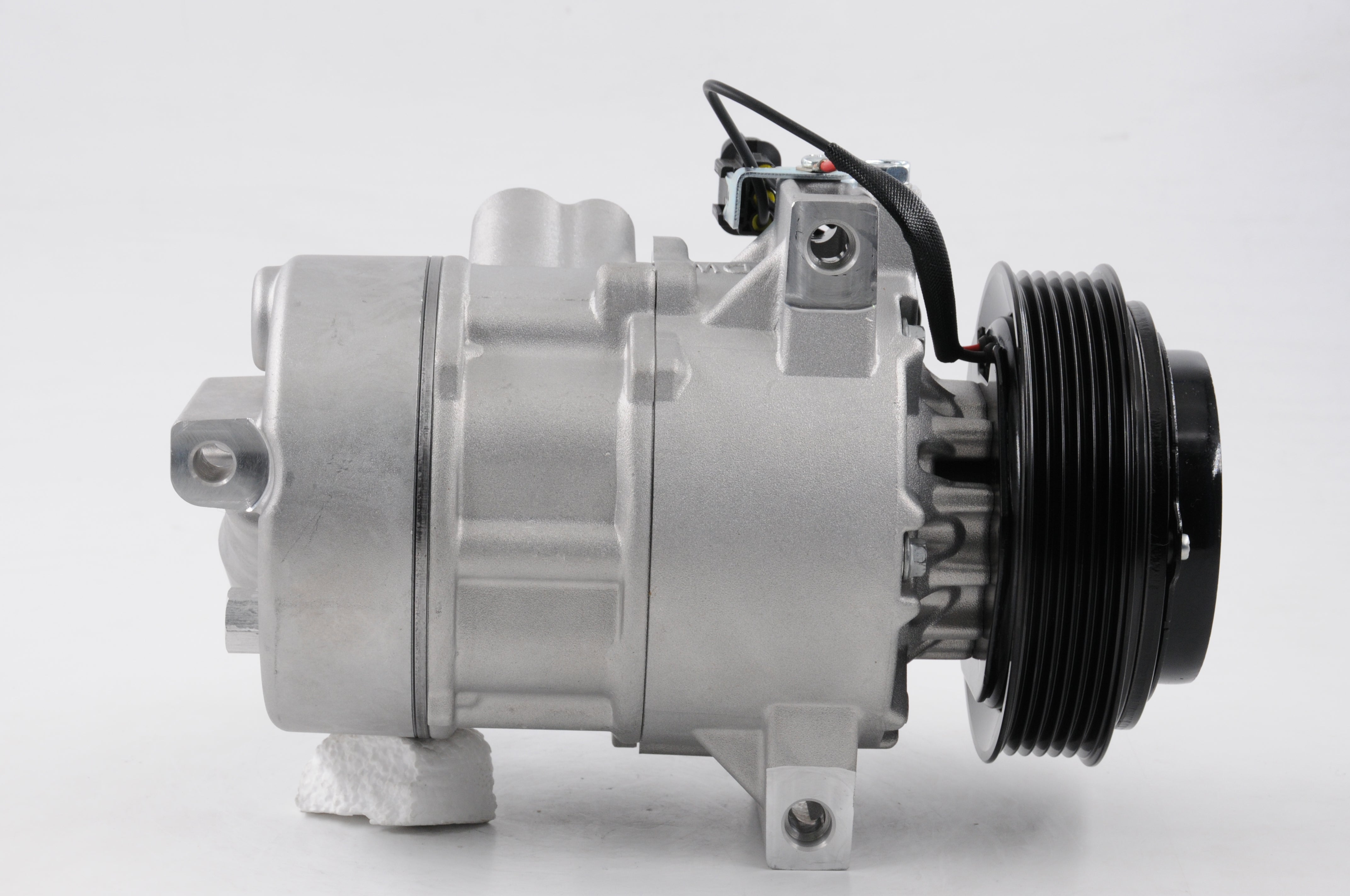 AC Compressor for HYUNDAI & KIA (CO.42.008)