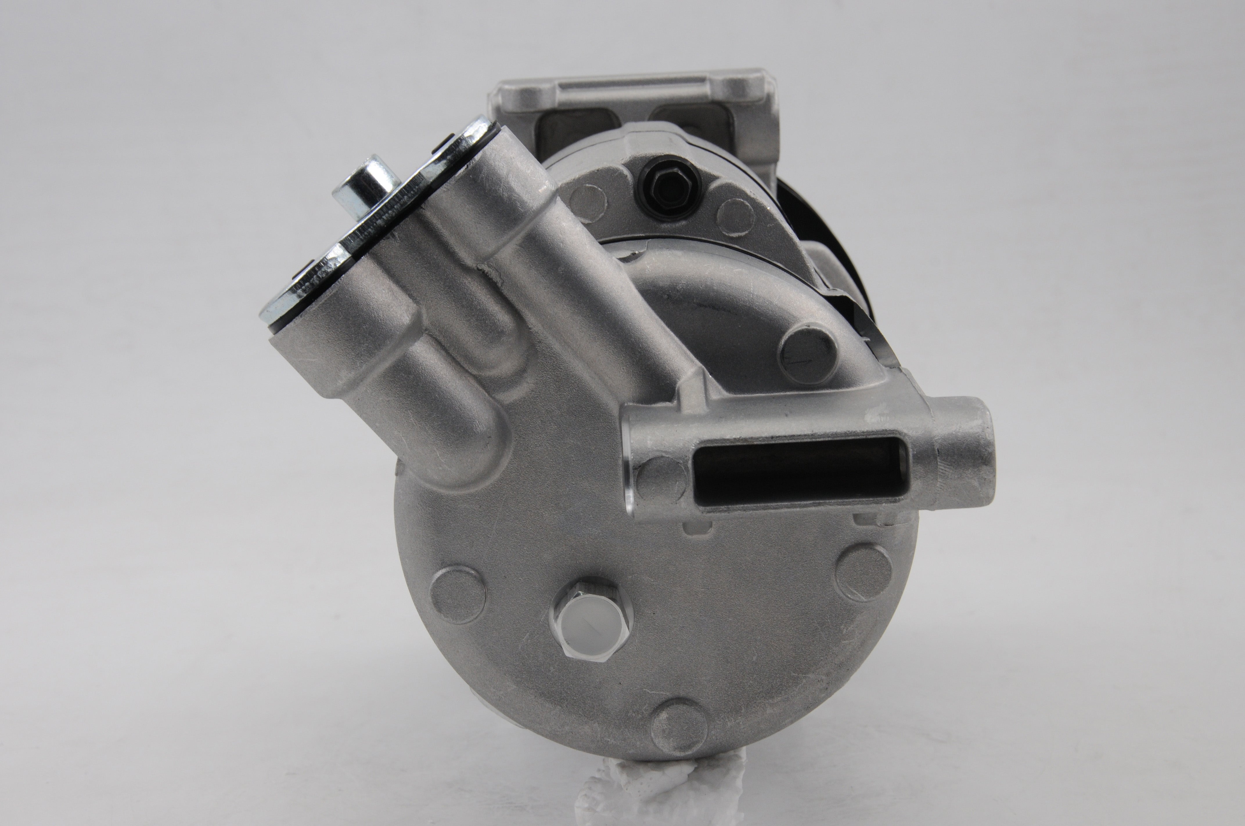 AC Compressor for HOLDEN (CO.21.002)