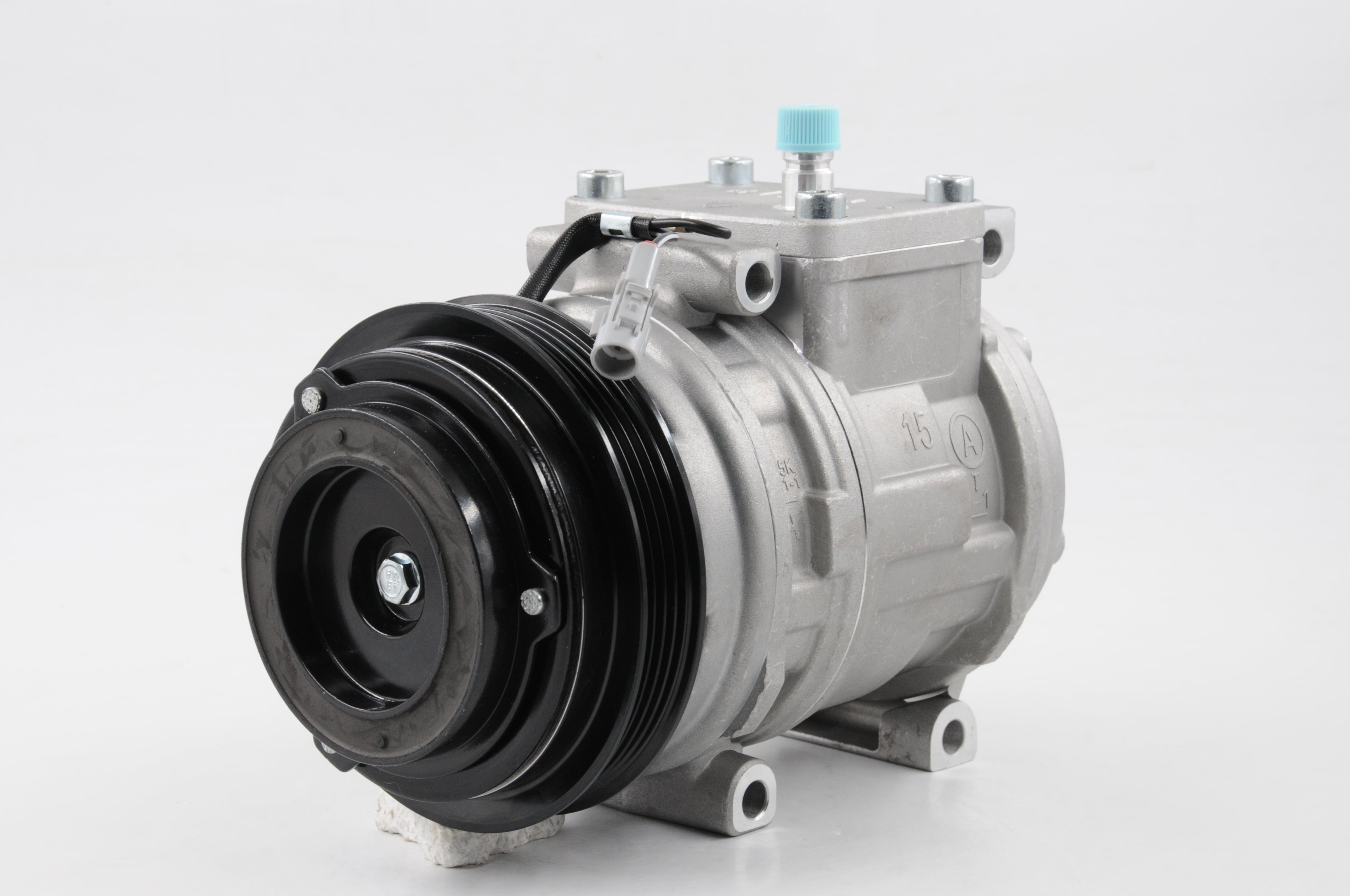 AC Compressor for TOYOTA (CO.04.047)
