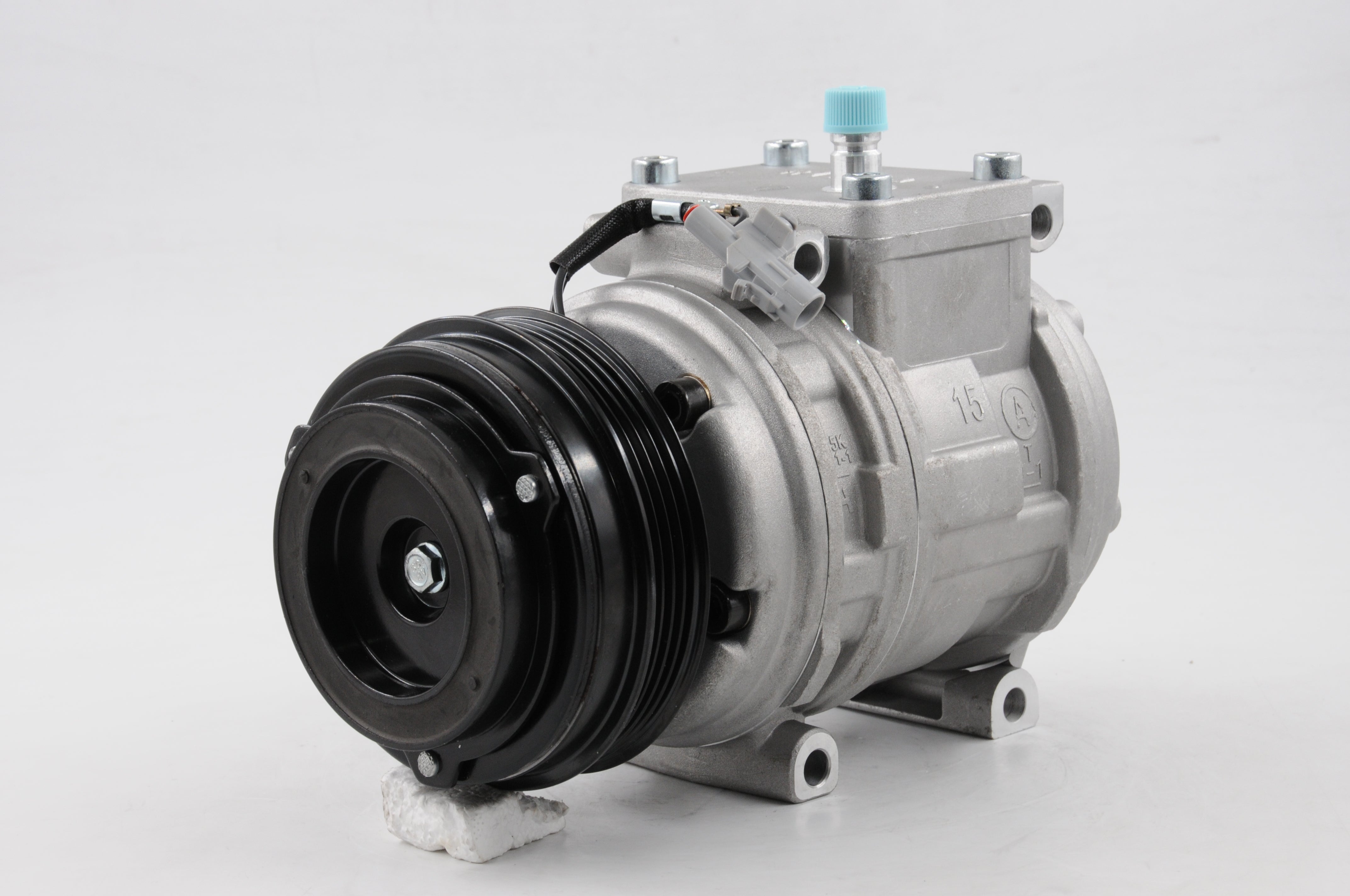 AC Compressor for TOYOTA (CO.04.054)