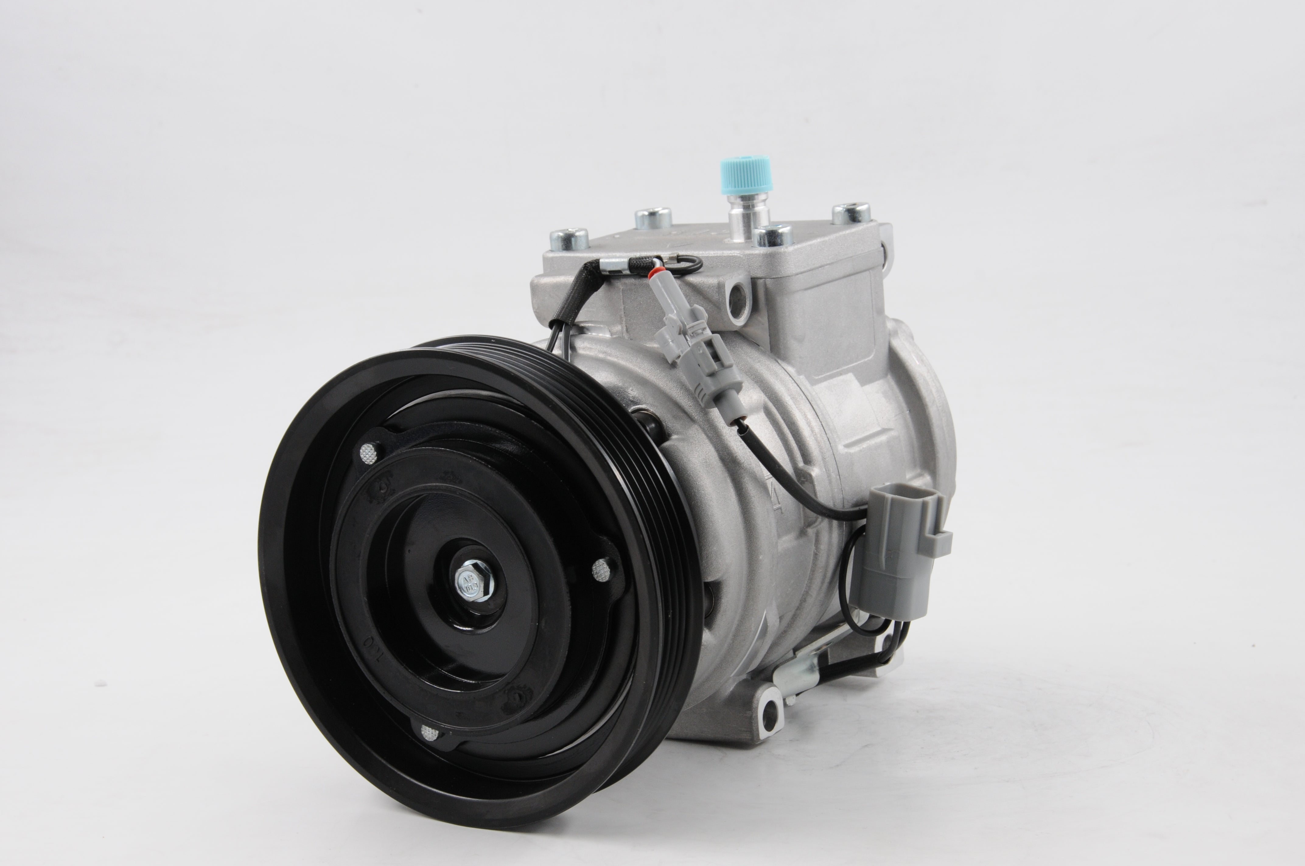AC Compressor for TOYOTA (CO.04.048)
