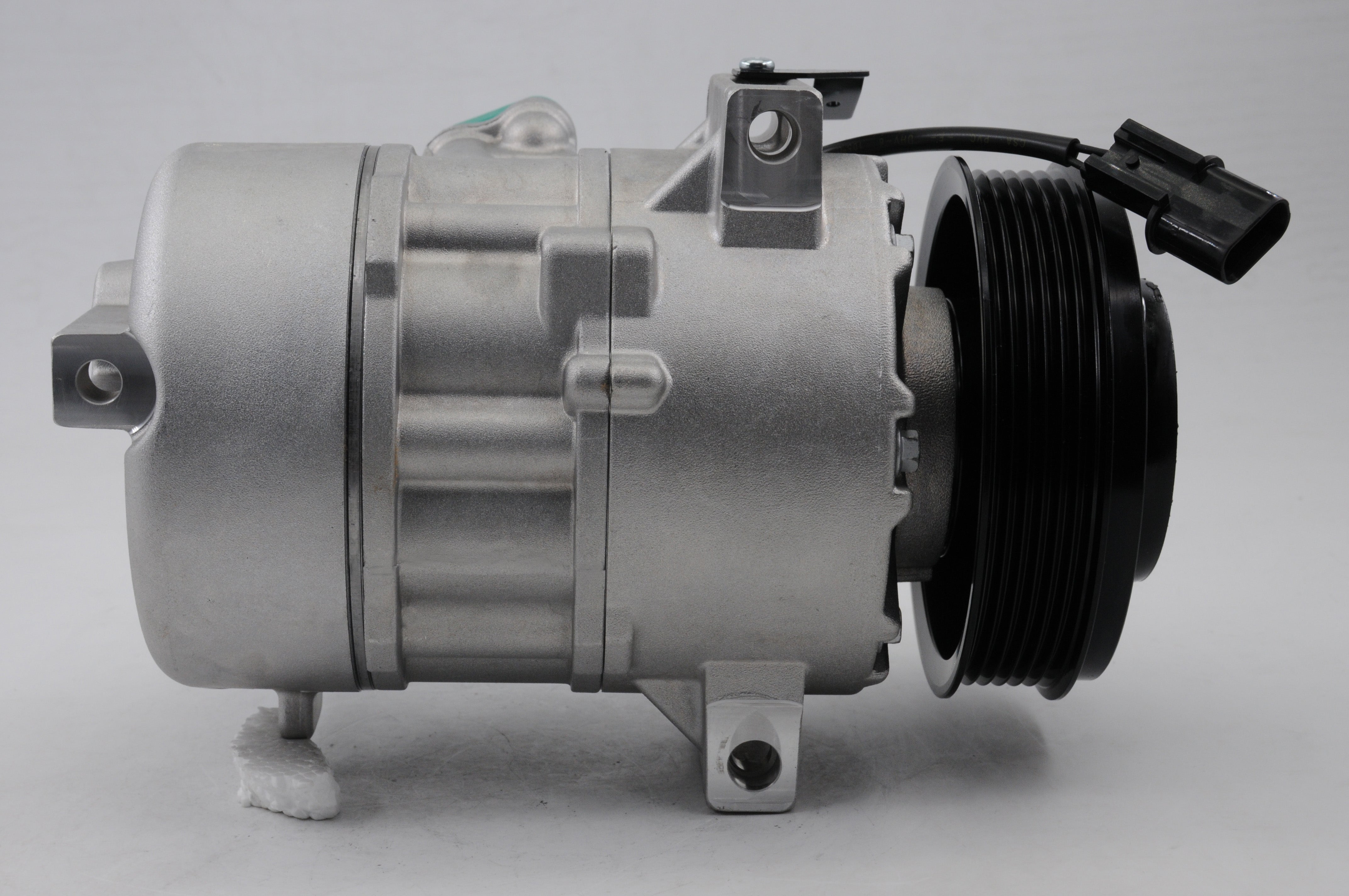 AC Compressor for KIA (CO.43.021)
