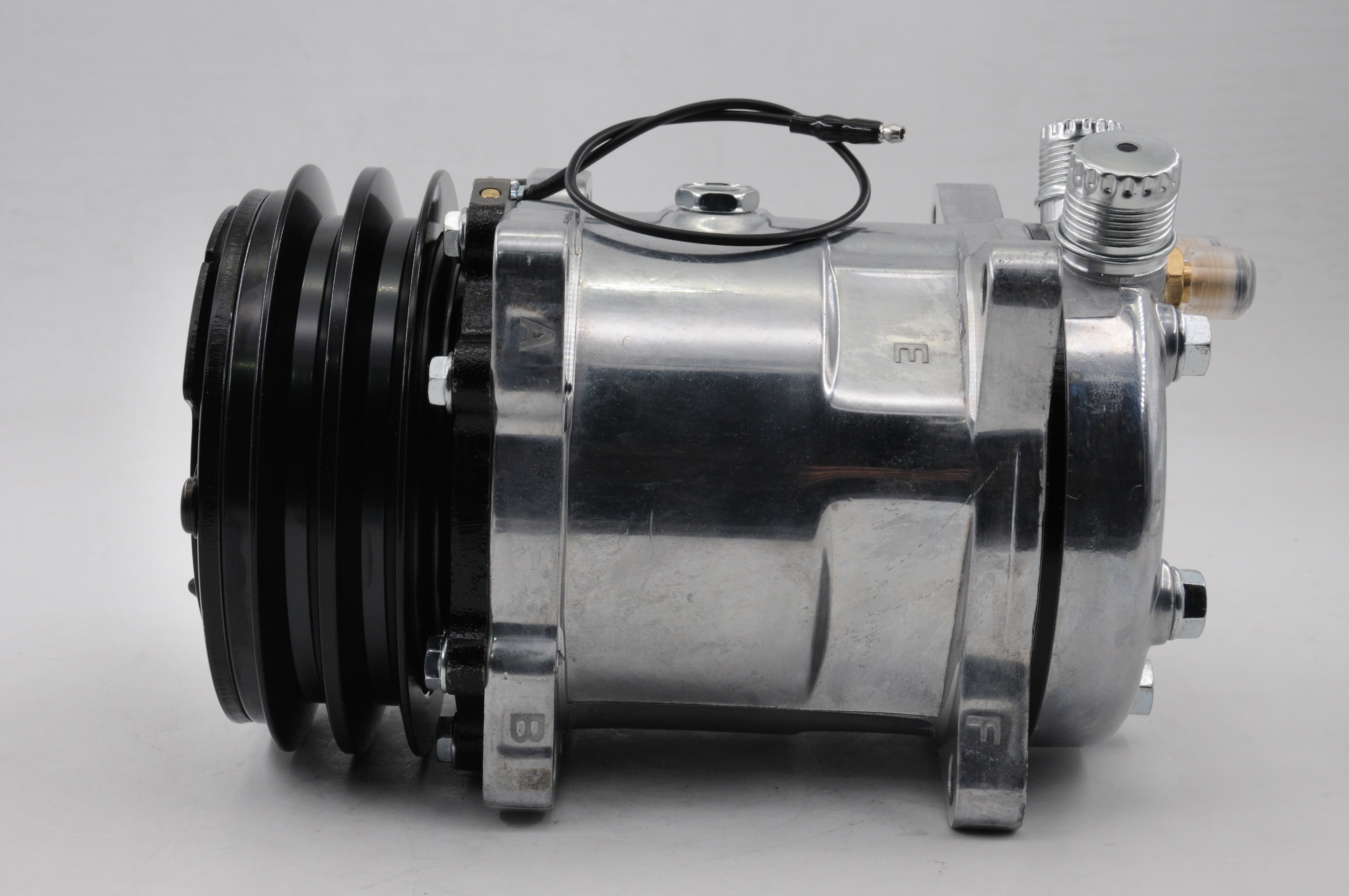 AC Compressor for Multiple Vehicles (CO.88.026)