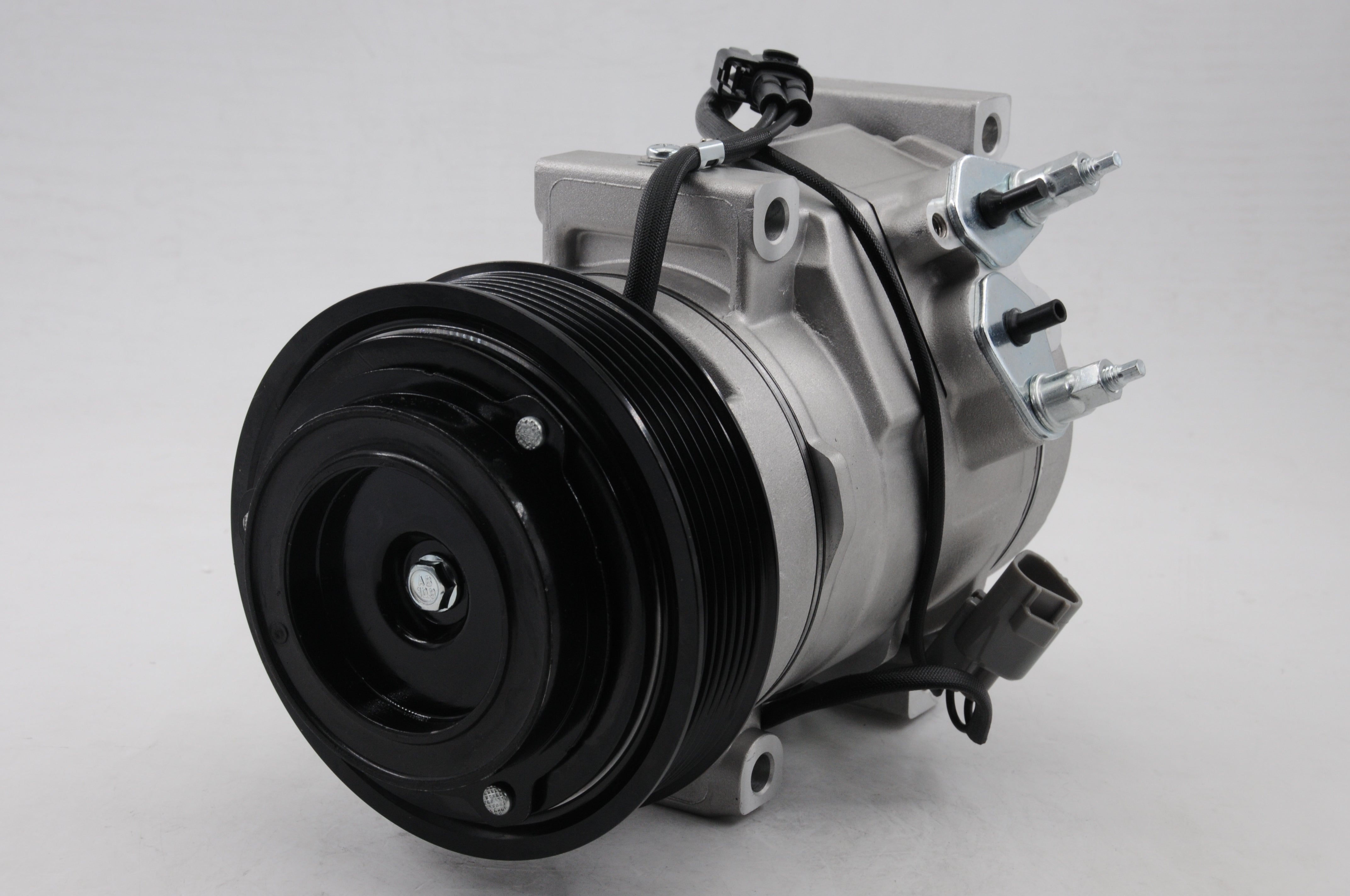 AC Compressor for TOYOTA (CO.04.058)