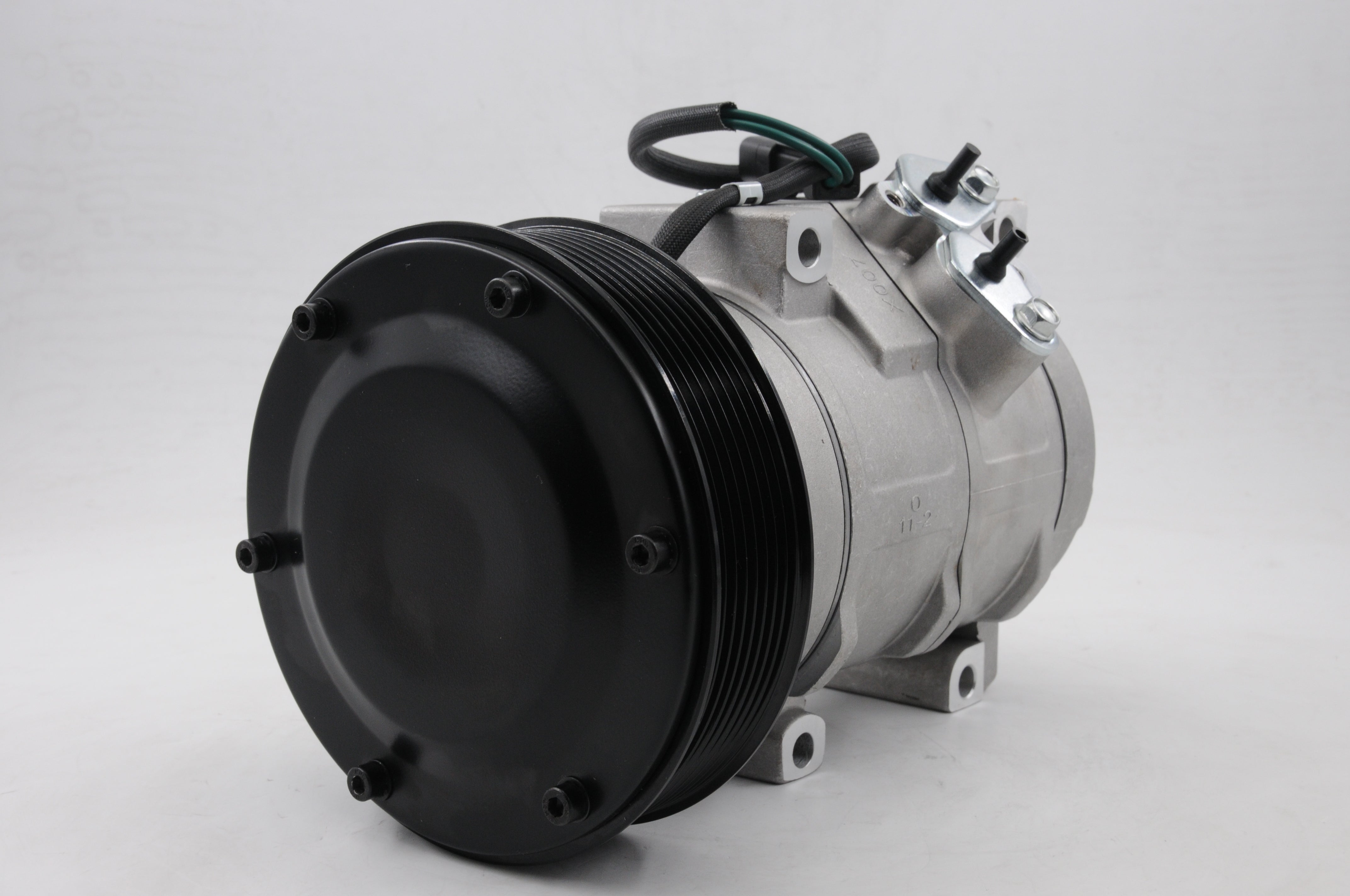 AC Compressor for CAT (CO.901.004)