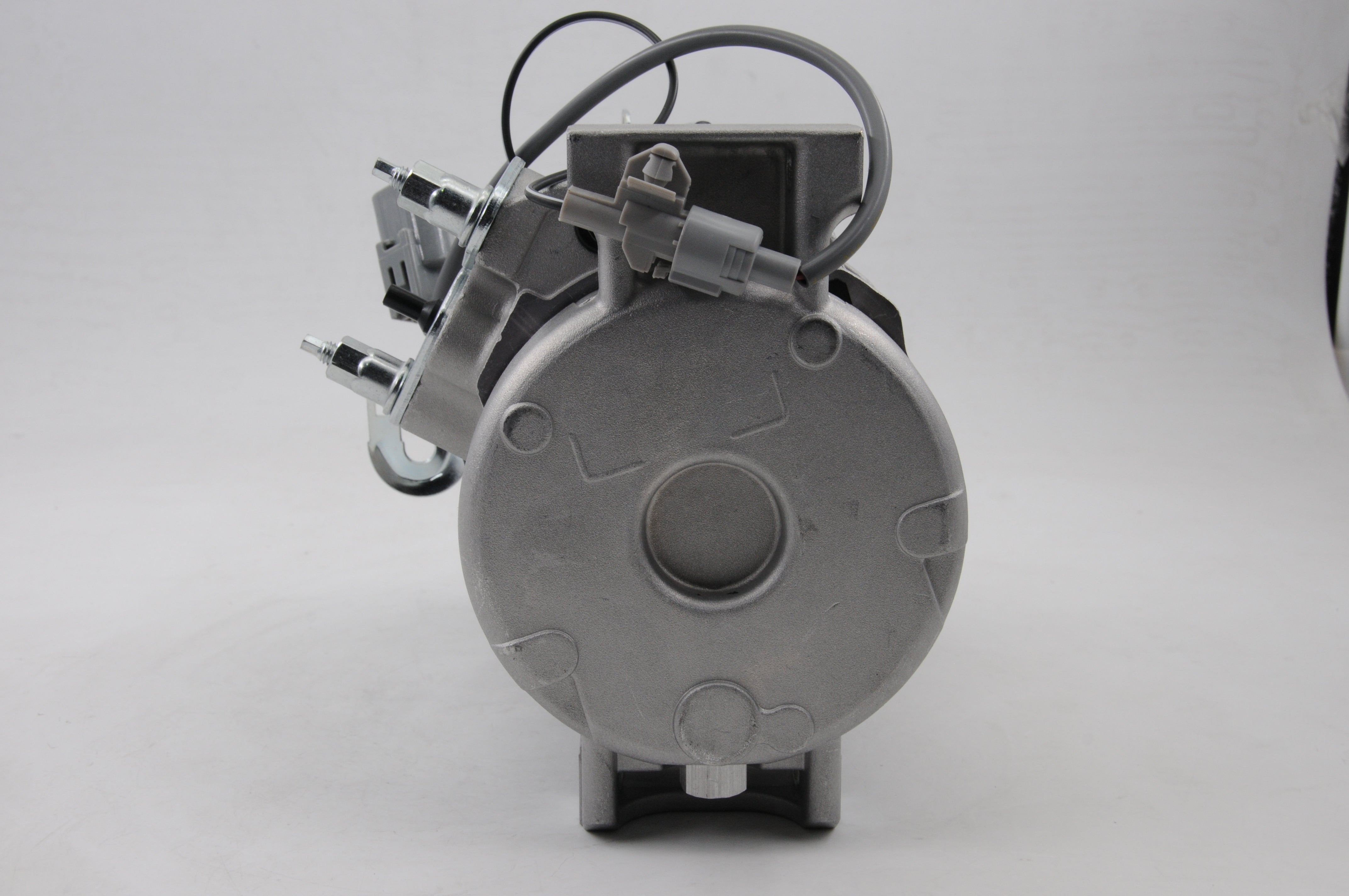 AC Compressor for TOYOTA (CO.04.062)