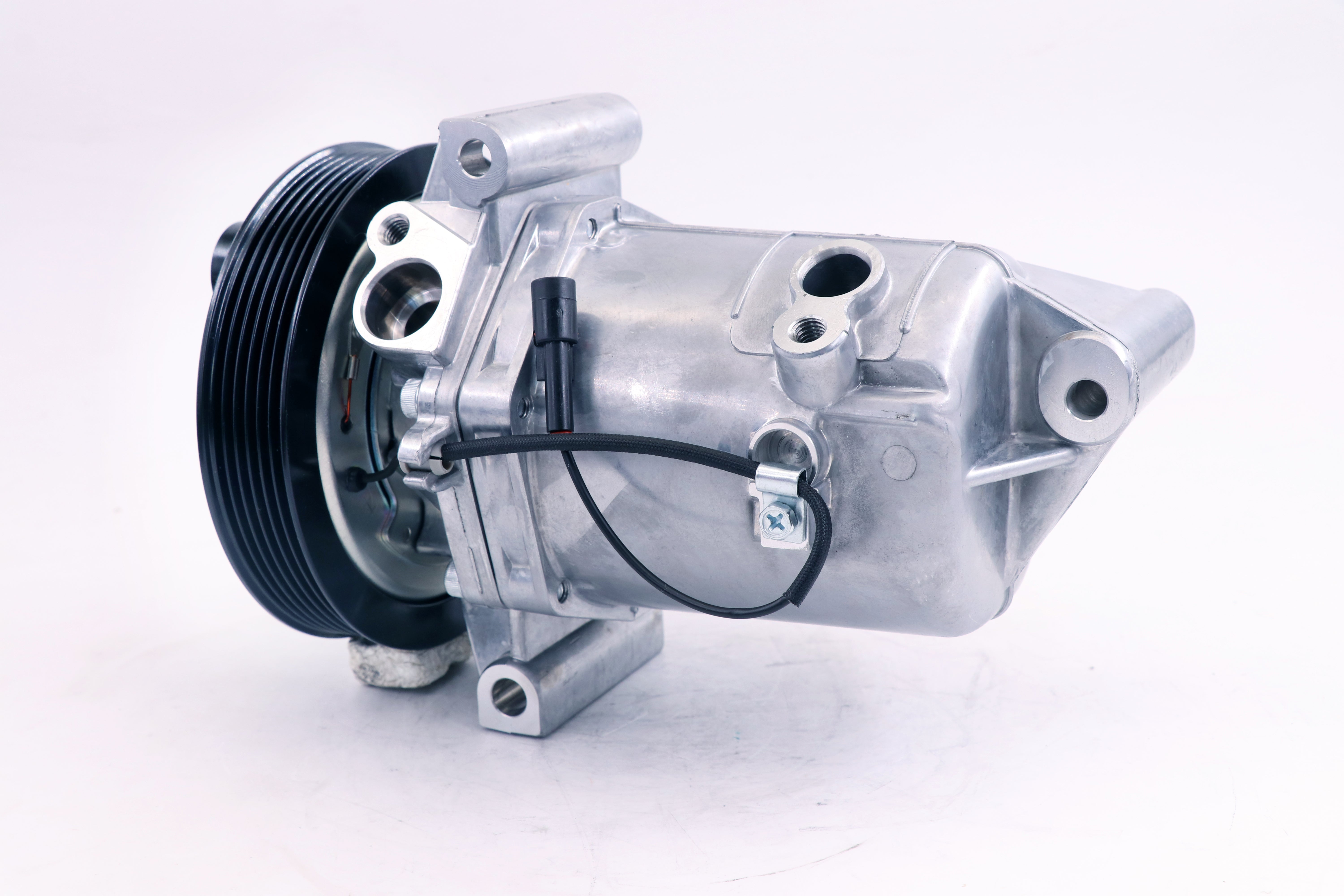 AC Compressor for HOLDEN (CO.21.020)