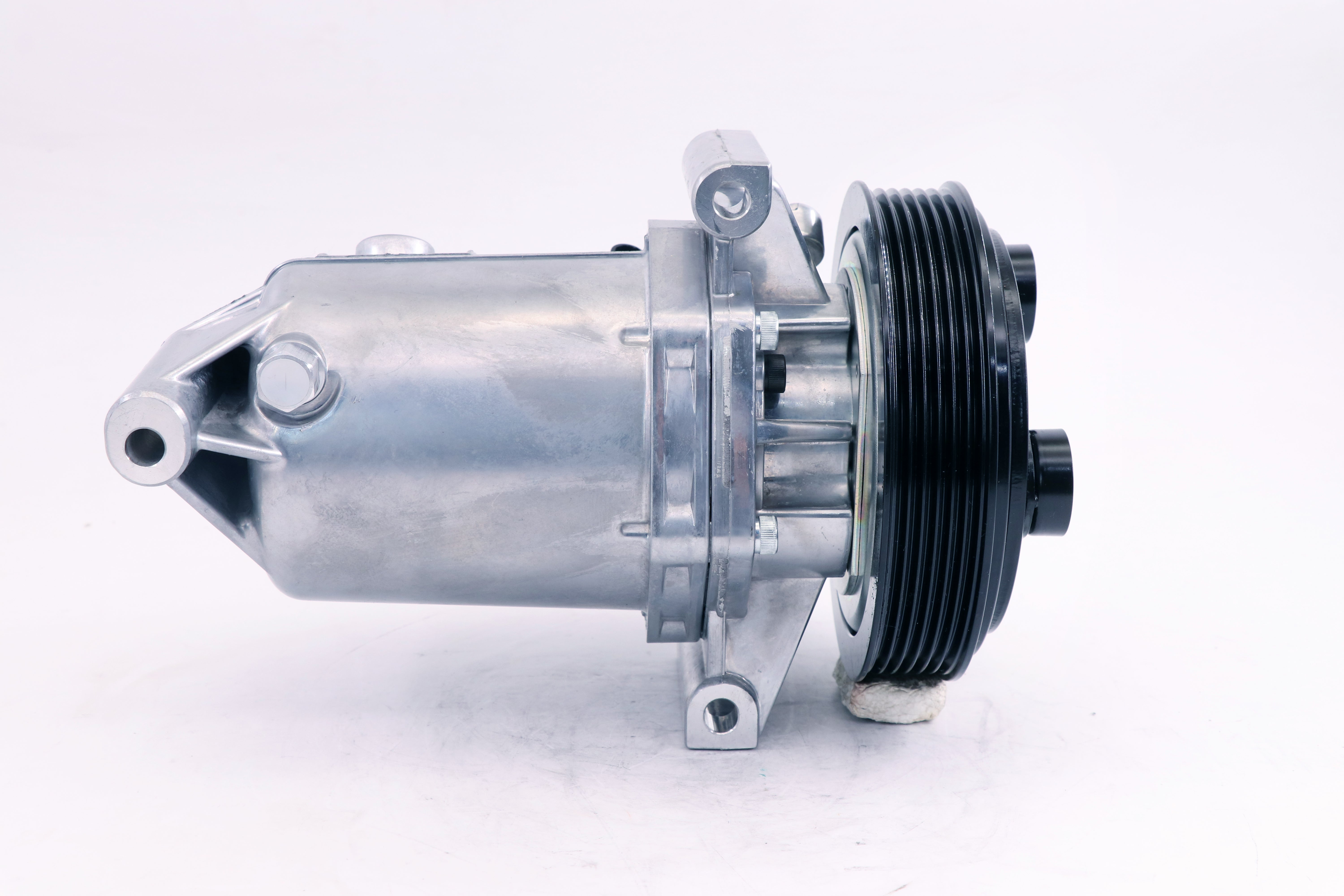 AC Compressor for HOLDEN (CO.21.020)