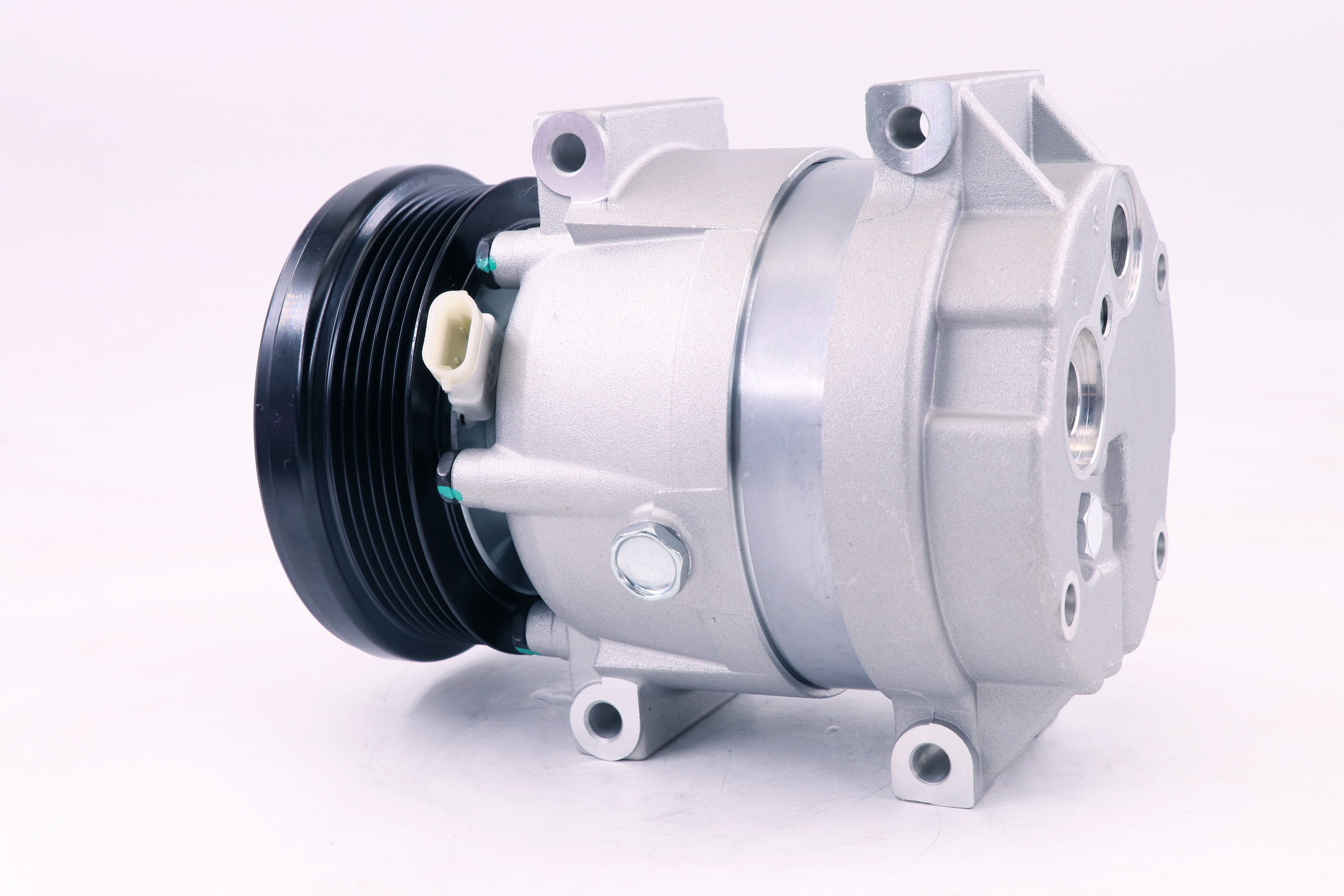 AC Compressor for HOLDEN (CO.81.019)