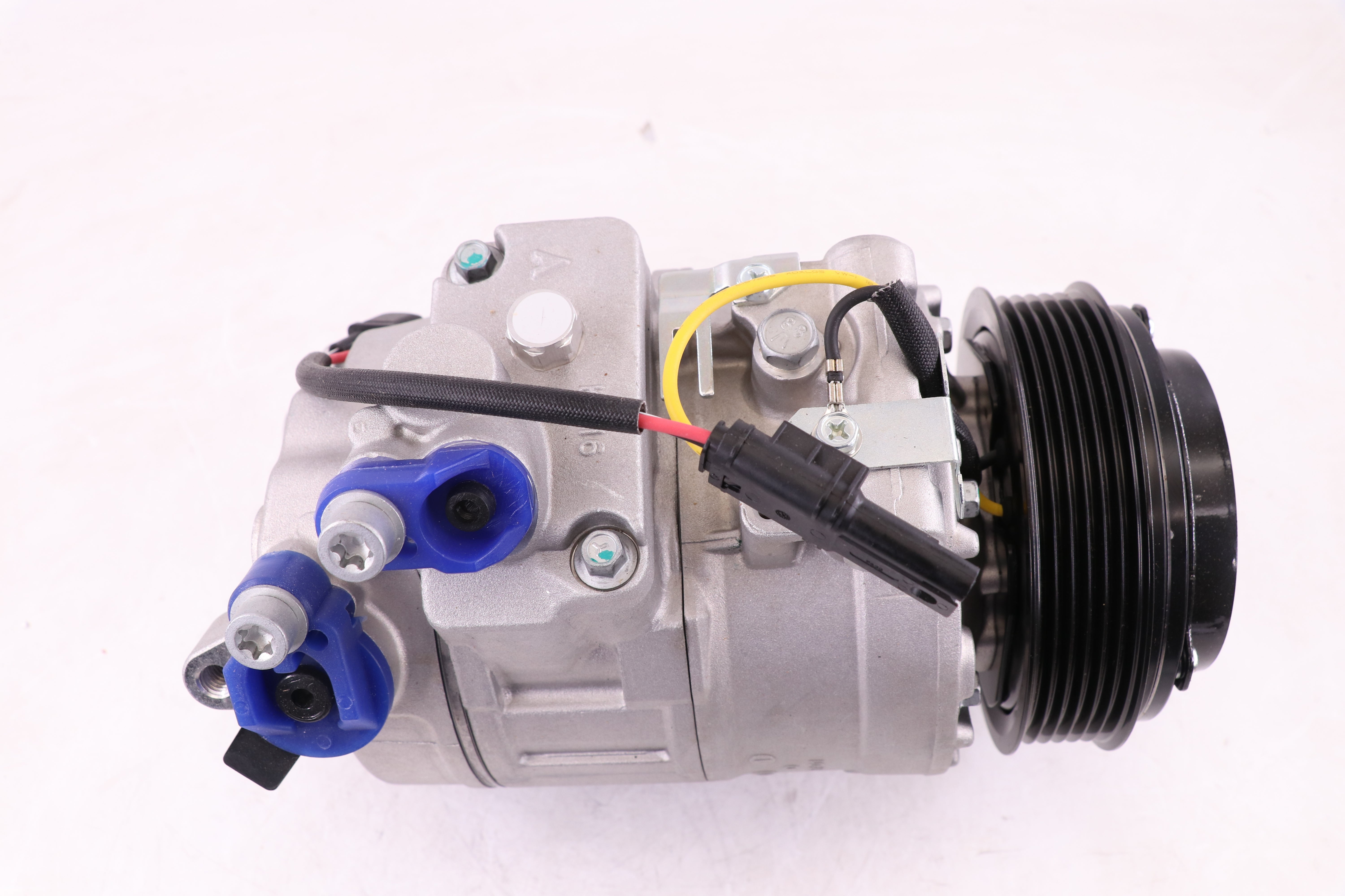 AC Compressor for BMW (CO.12.039)
