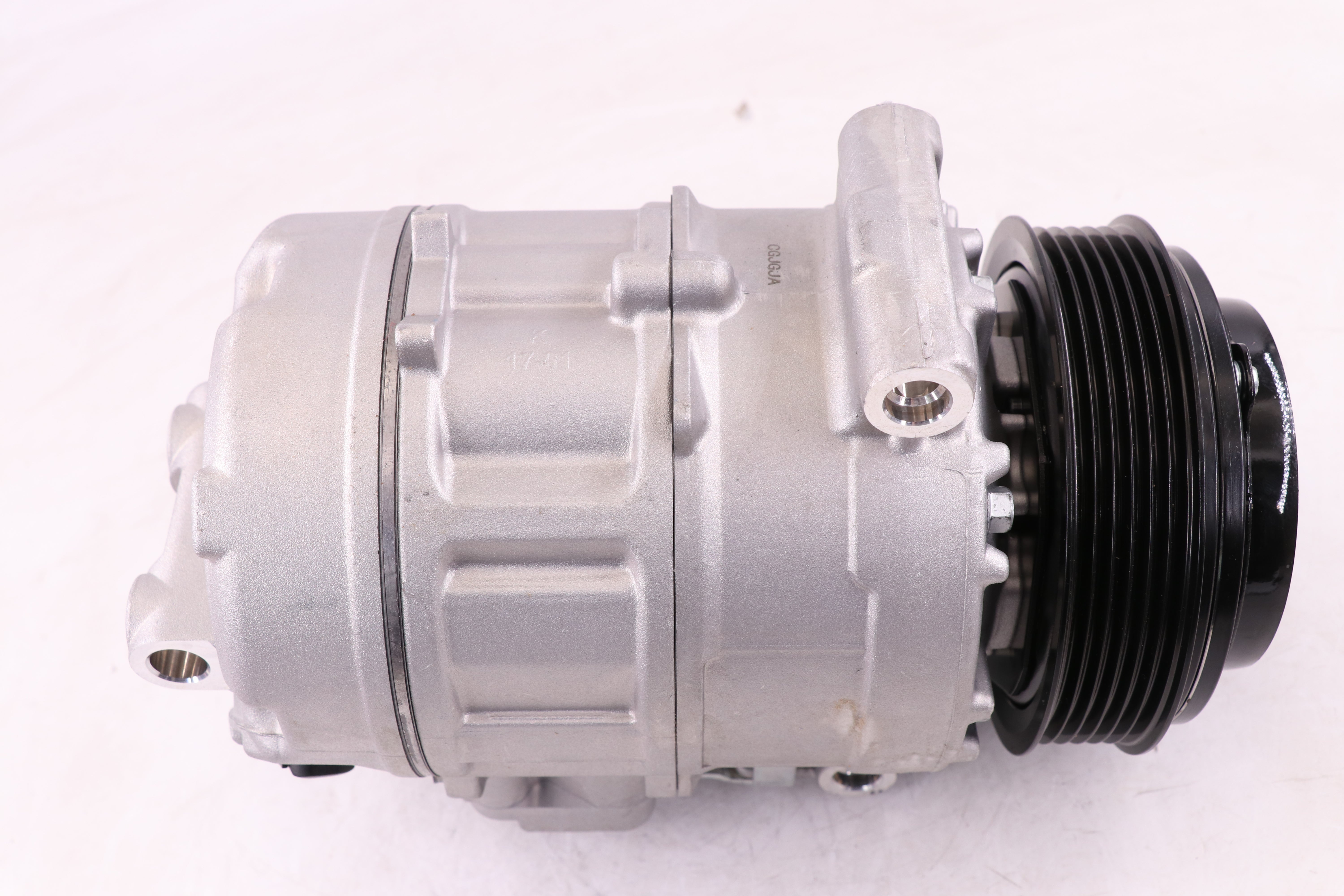 AC Compressor for BMW (CO.12.039)