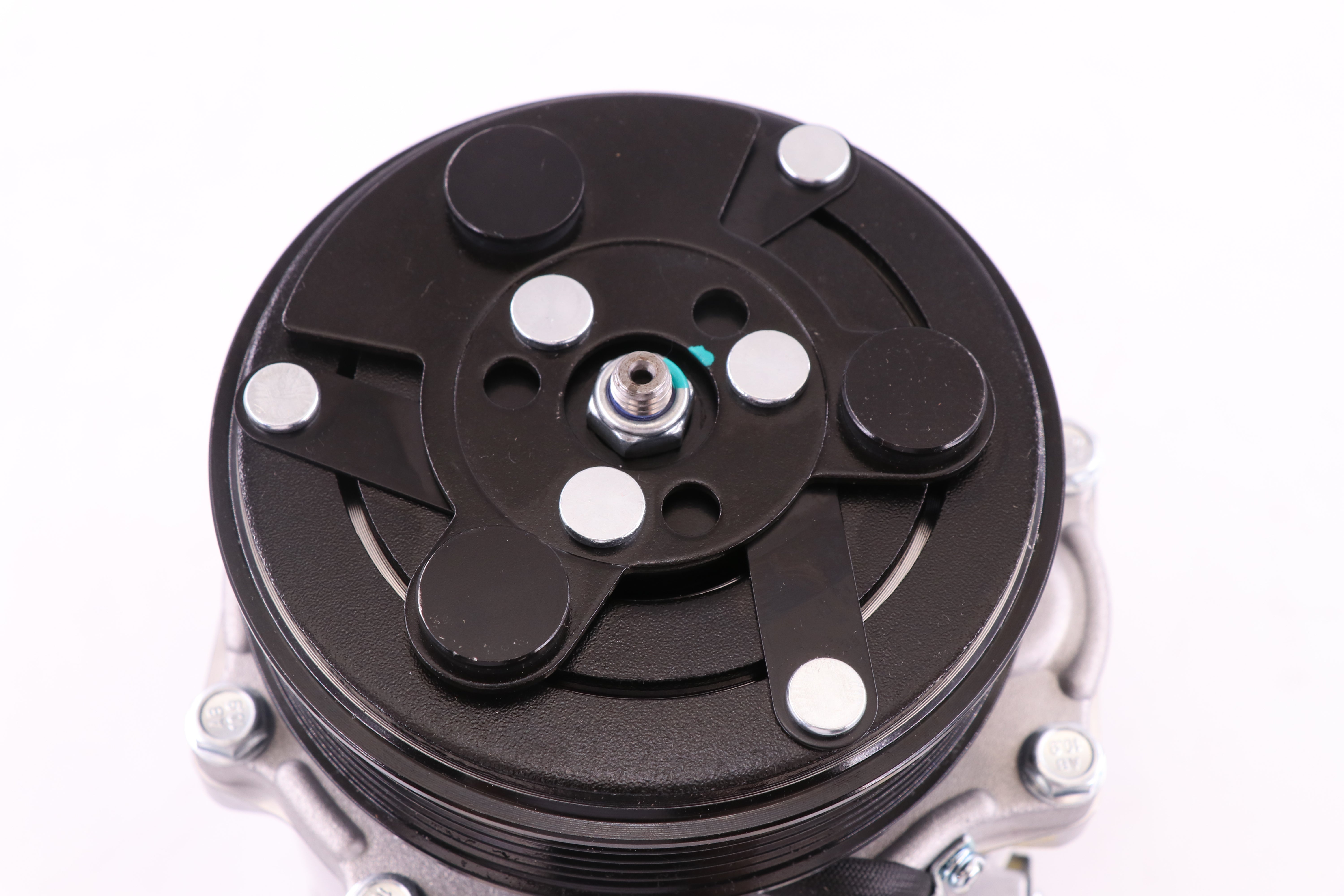 AC Compressor for CITROEN & PEUGEOT (CO.16.010)