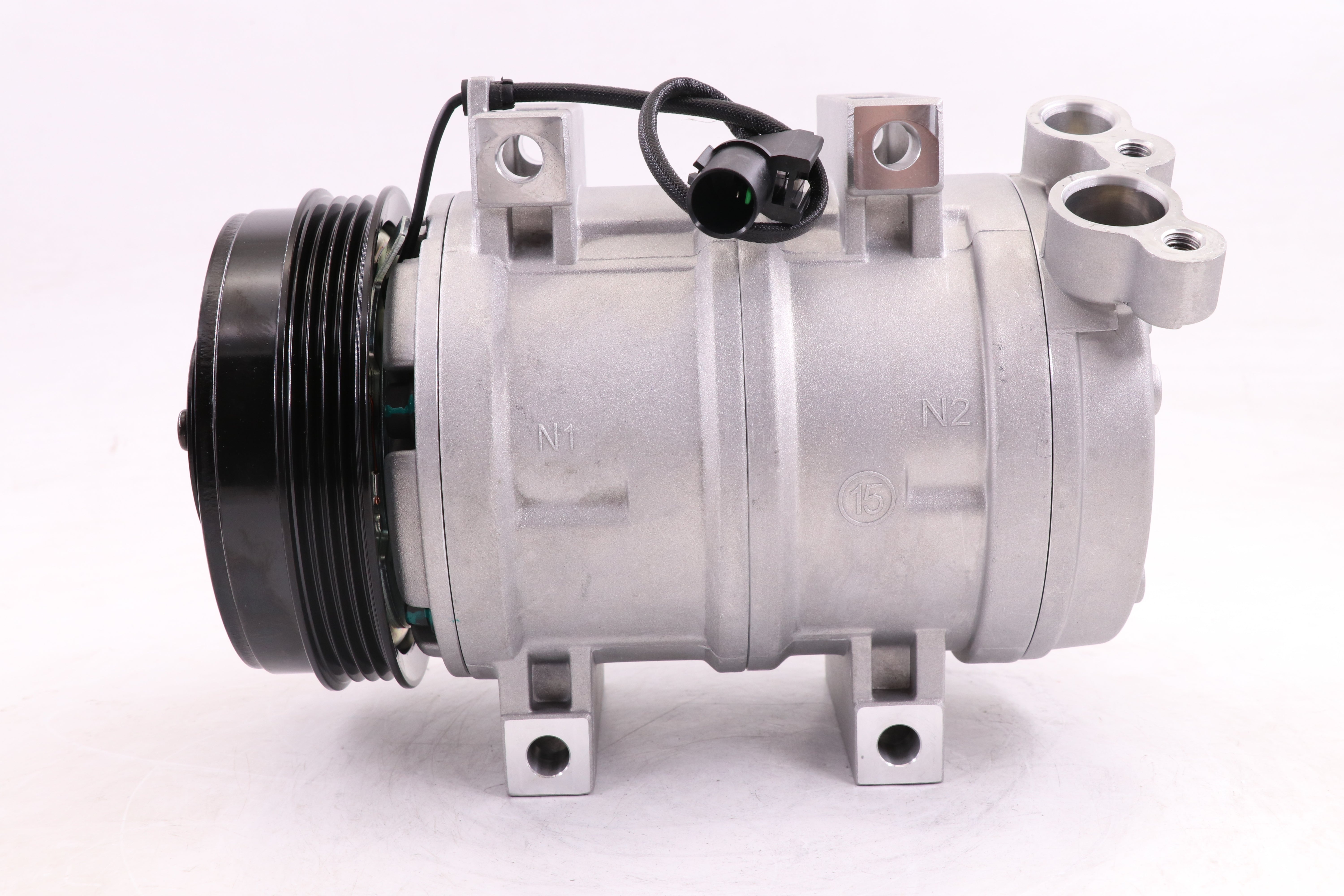 AC Compressor for MITSUBISHI (CO.06.027)