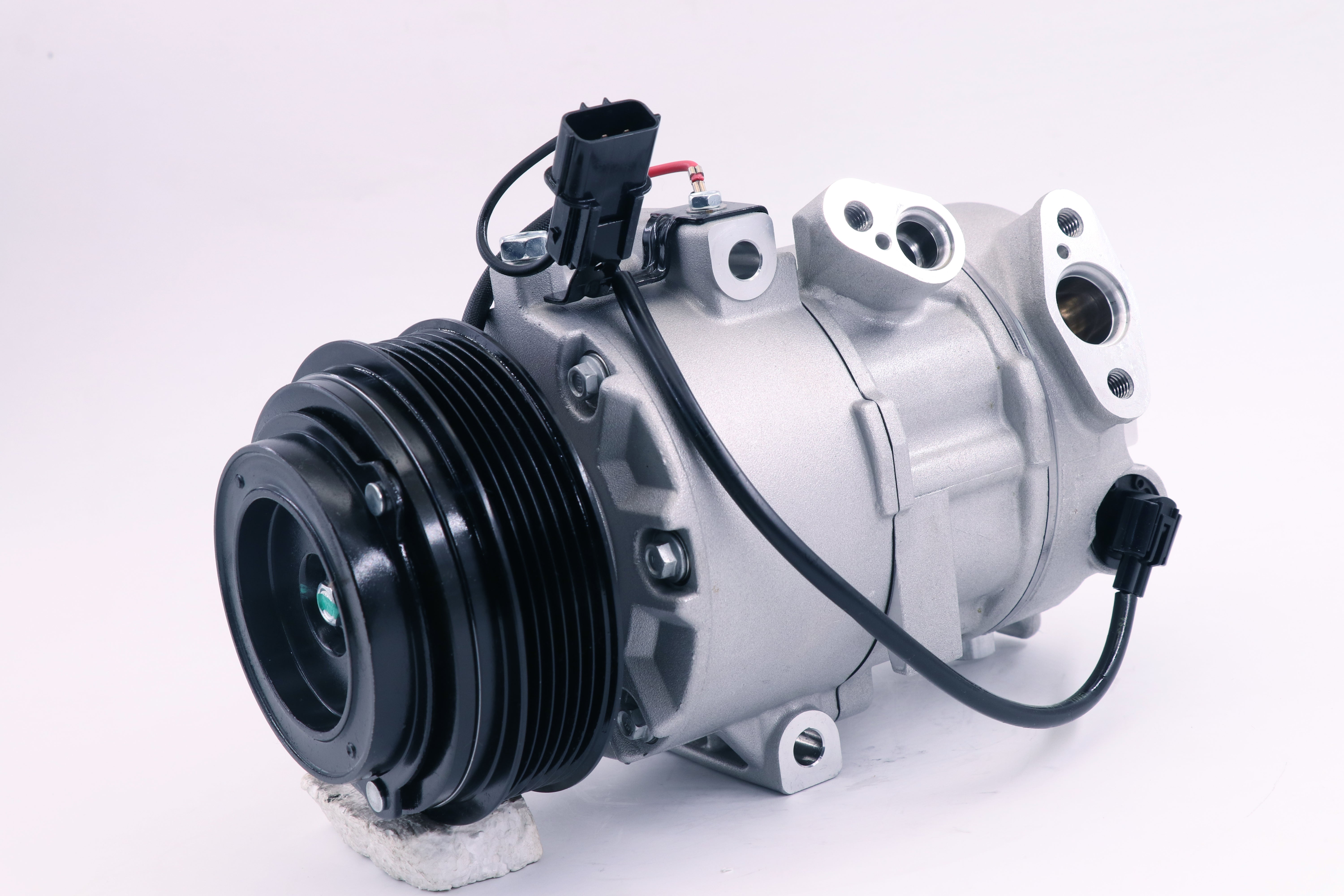 AC Compressor for KIA (CO.43.018)