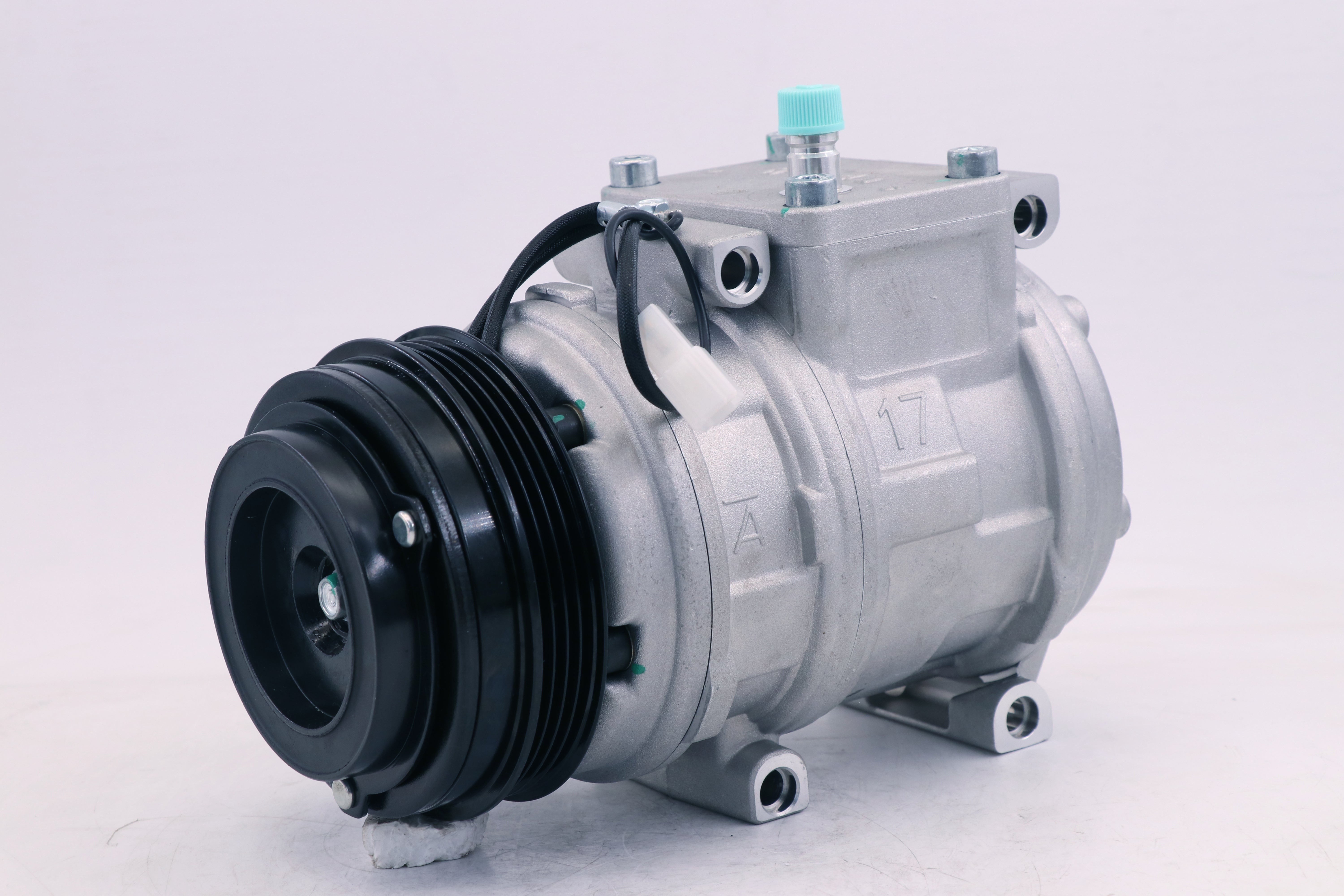 AC Compressor for TOYOTA (CO.04.055)