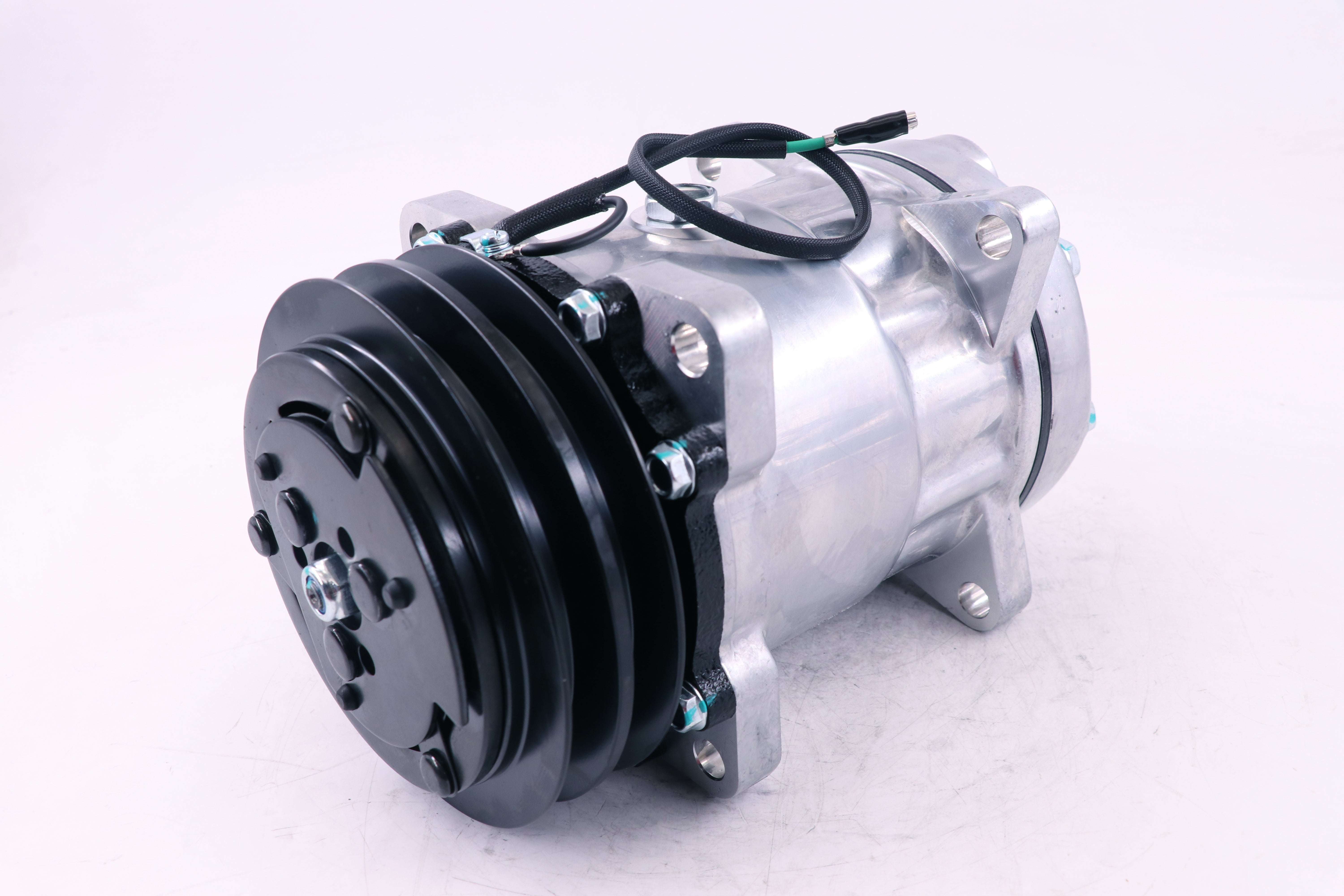 AC Compressor for DAF & Liebherr (CO.88.044)